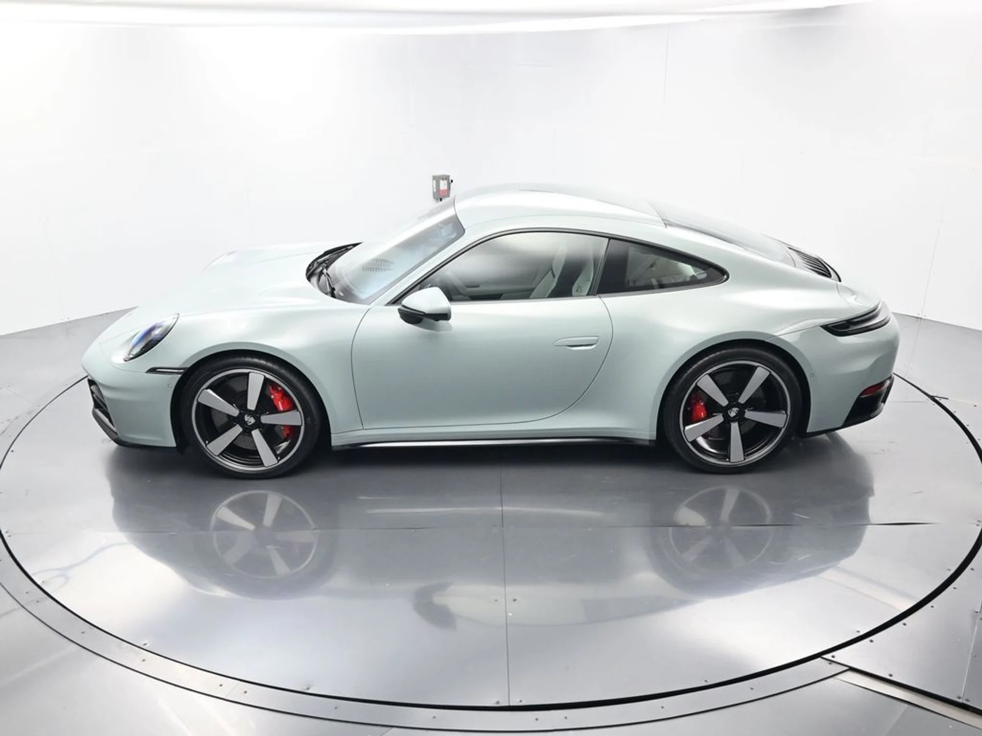 mph027_2479869228_b98646c7854afa60e1c8661ea8ef90b1_e7d324a6e0