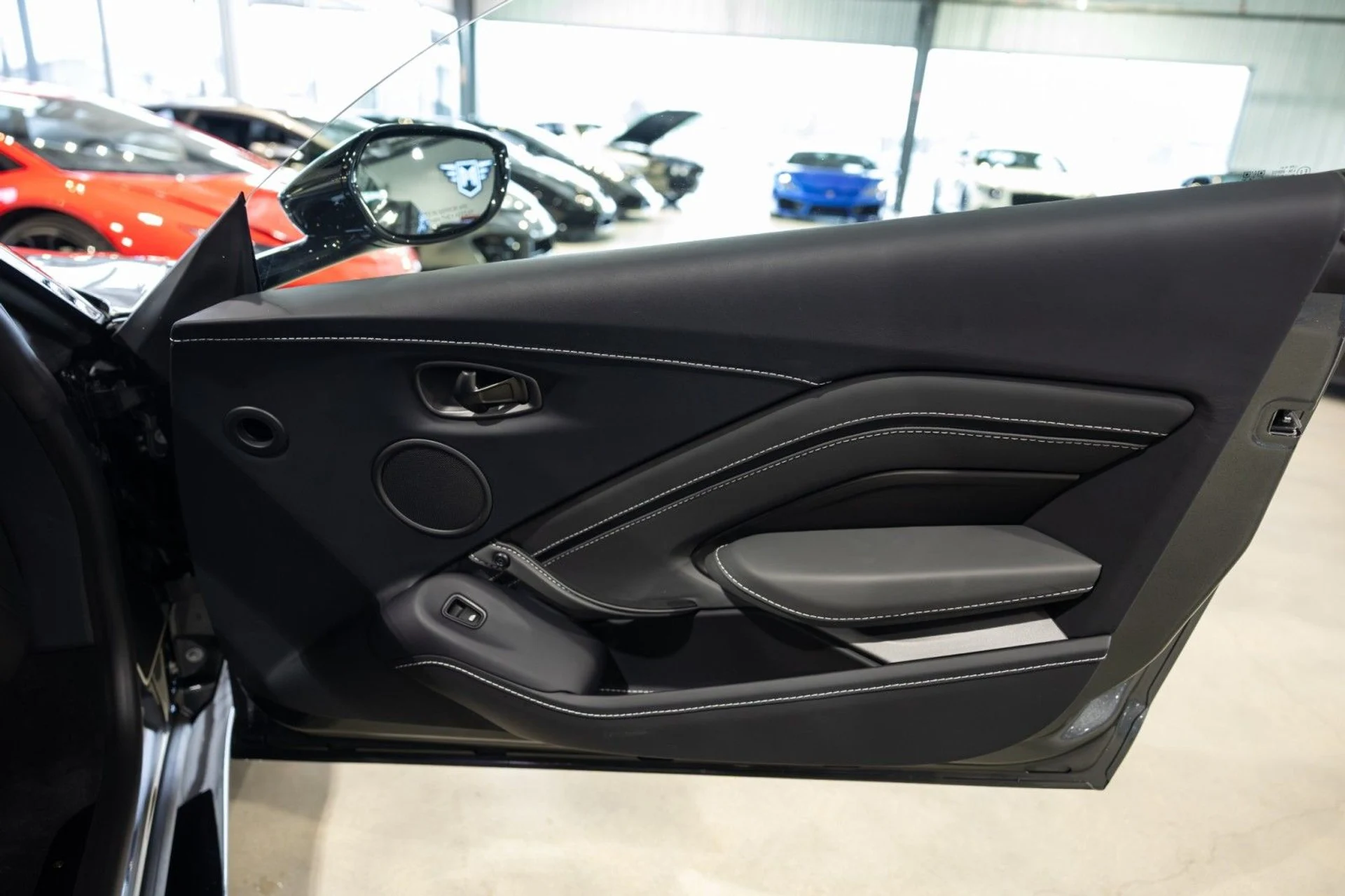 mph027_2479880157_x_Q_bdeeb0dc1c