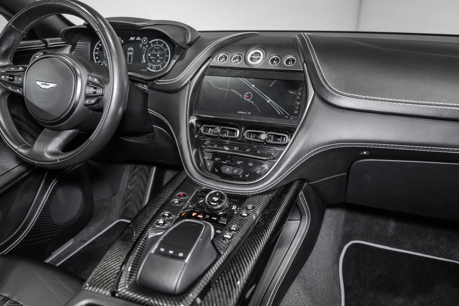 mph027_2488272901_New_2023_Aston_Martin_DBX_707_1785777382_33d9b3edc7