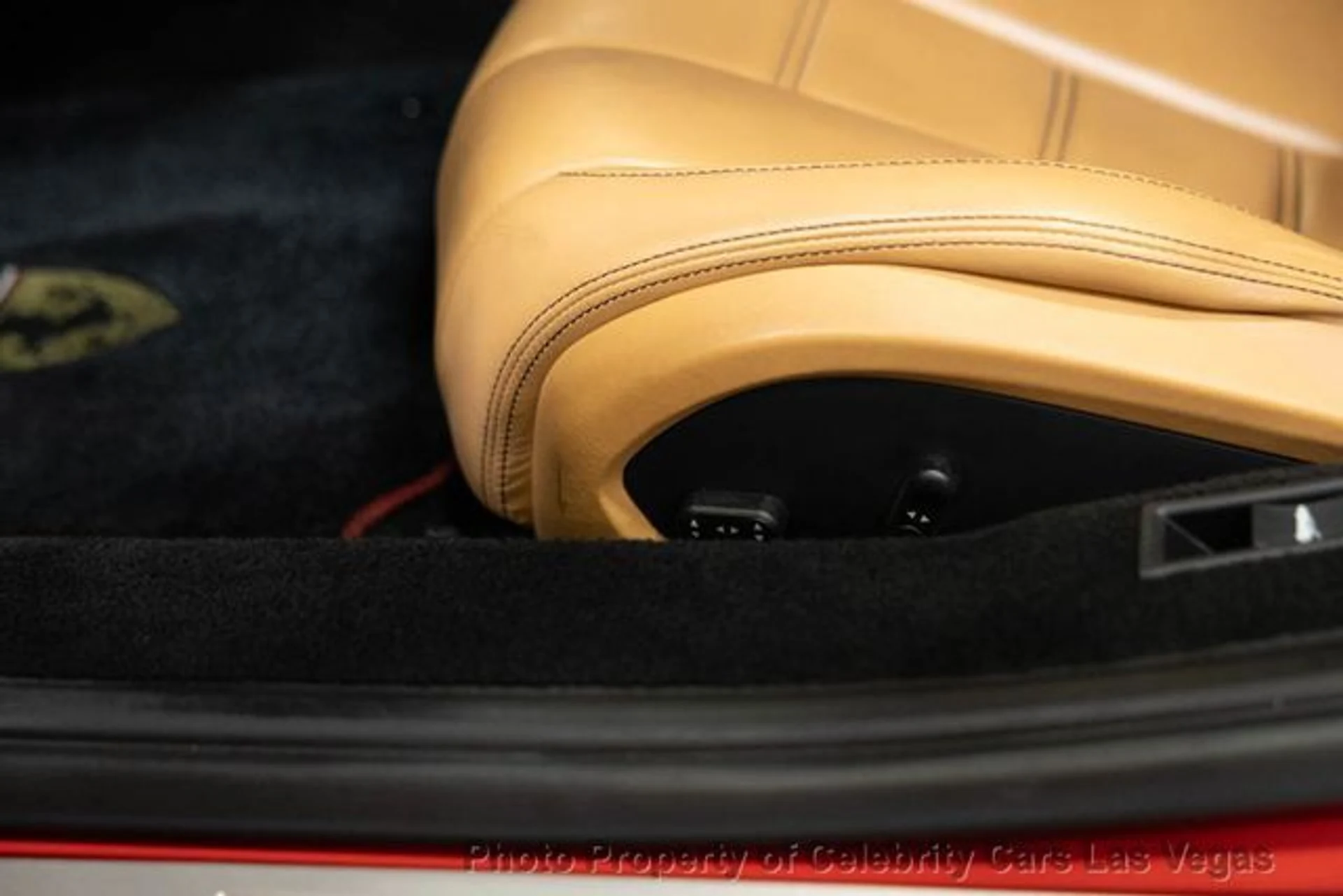 mph027_2490936396_used_2013_ferrari_458_italia_2drconvertible_9707_23037118_32_640_3cbb7a561a
