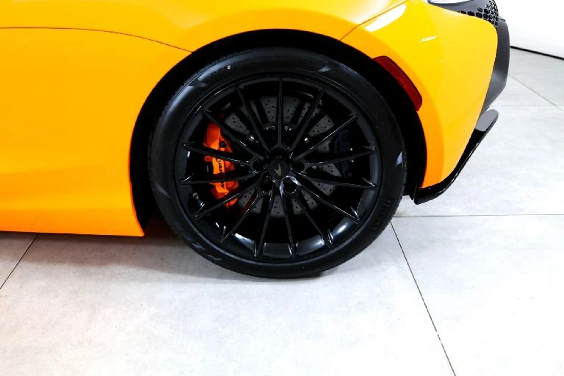 mph027_2492427908_New_2026_Mc_Laren_Artura_Spider_0e62b52b40