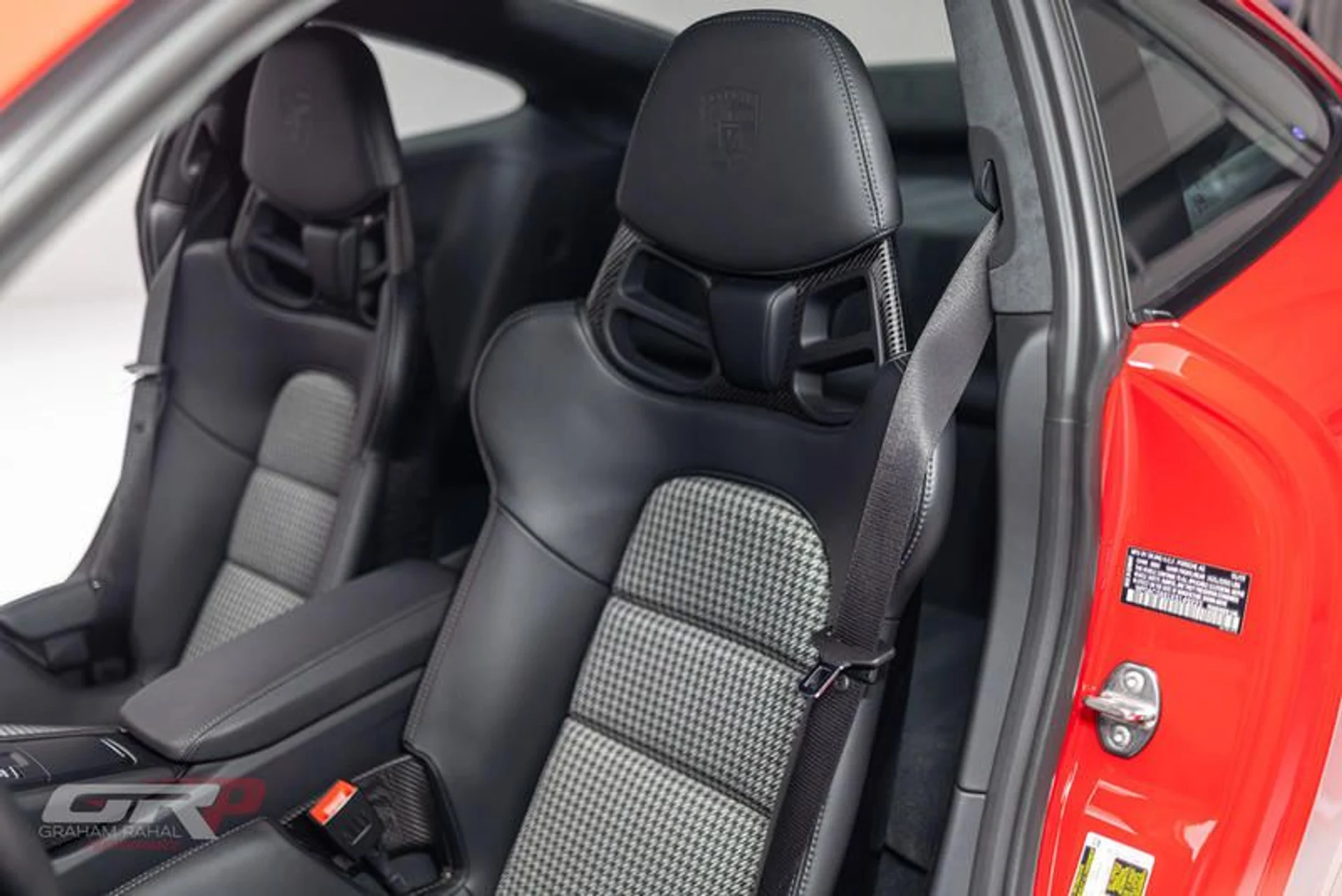 mph027_2497223379_8_F33_D39_B_5_C68_4_B28_B23_A_AF_870_CC_2_C8_F5_a39d444525