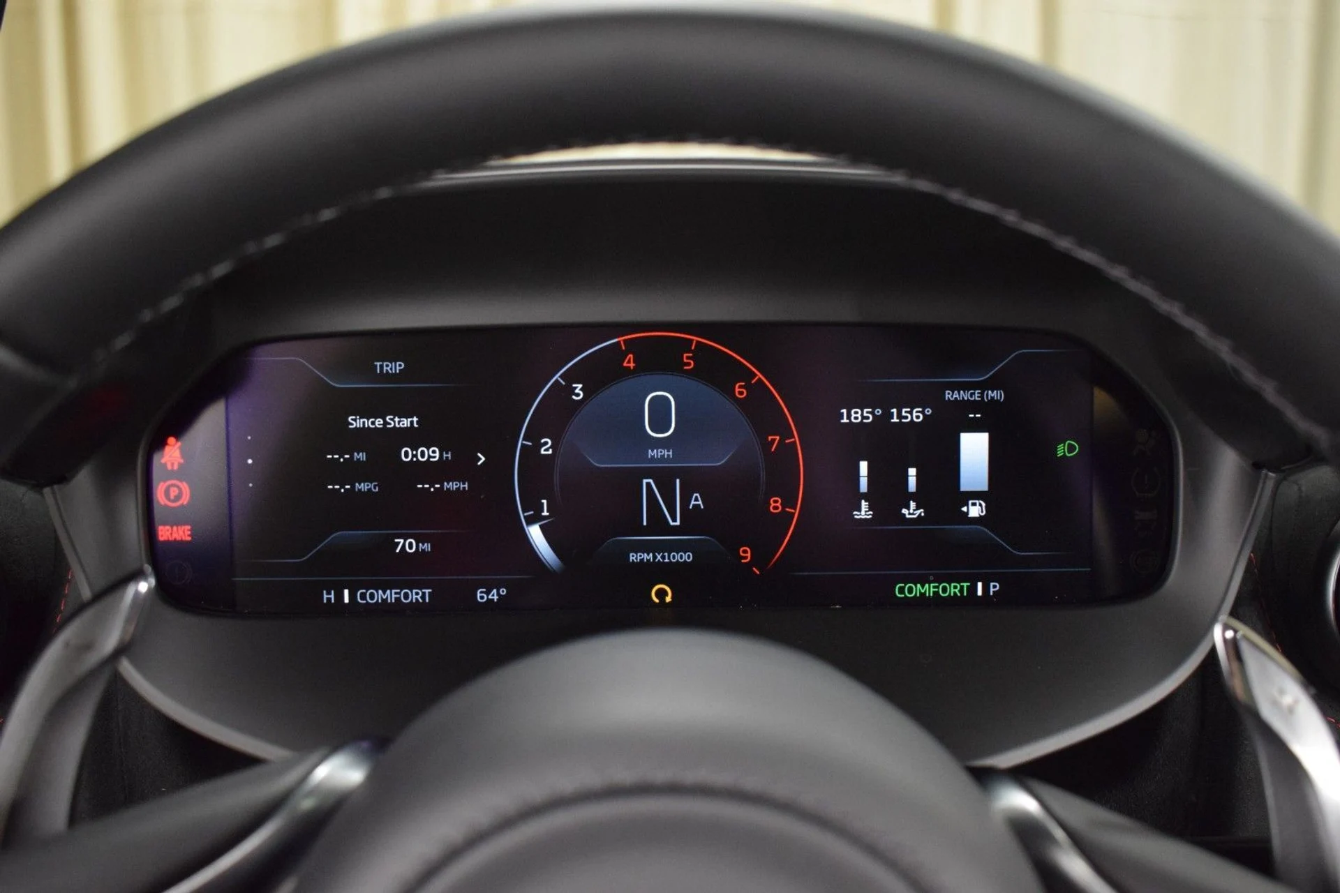 mph027_2500700113_823e5f05da24a4414e8de5e21d0f3b3ax_158d00f653