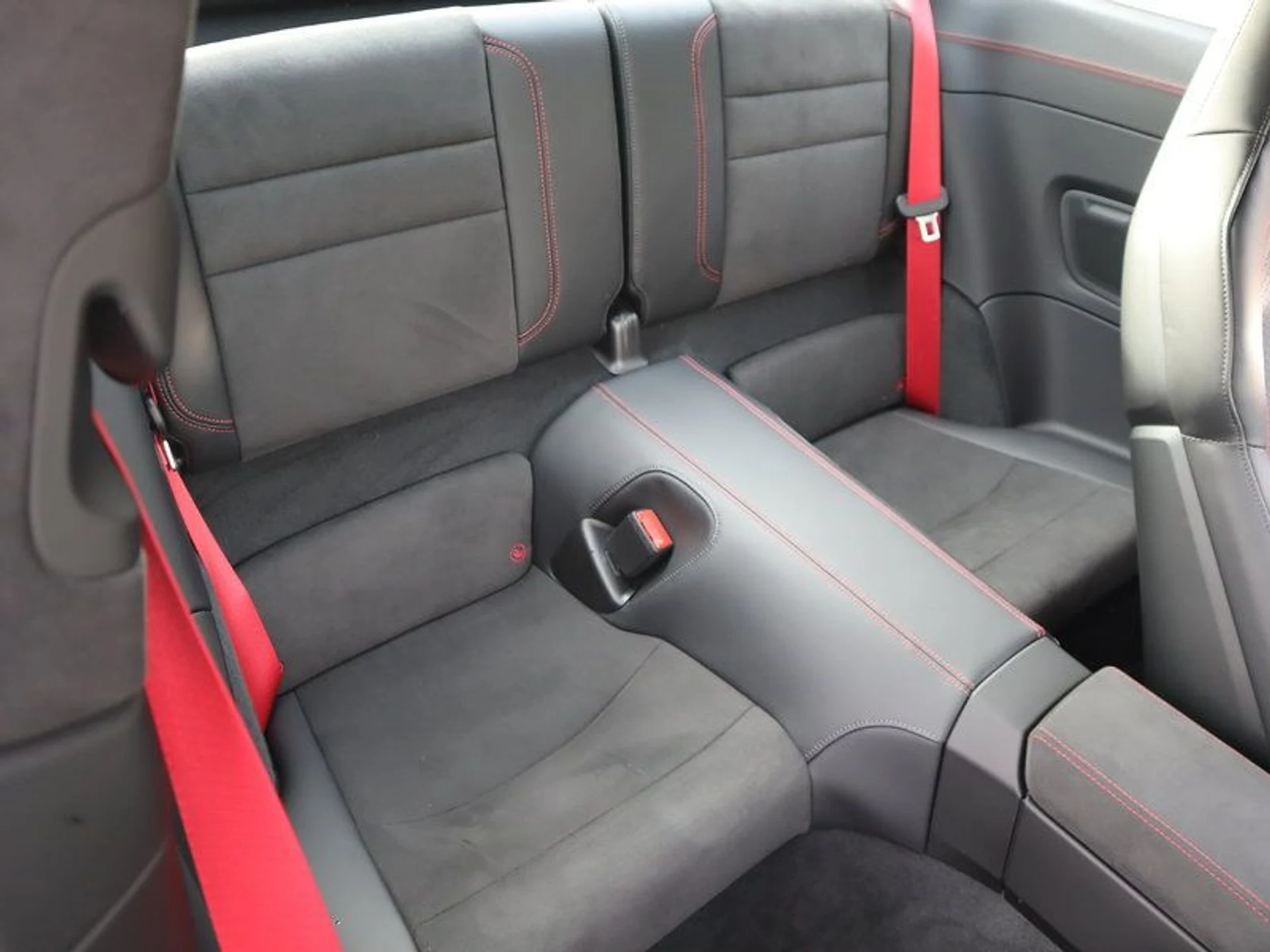 mph027_2503962611_37169722_05646_044c64004de94ff01cbd73a4e2be3f9c_d8eef70af5