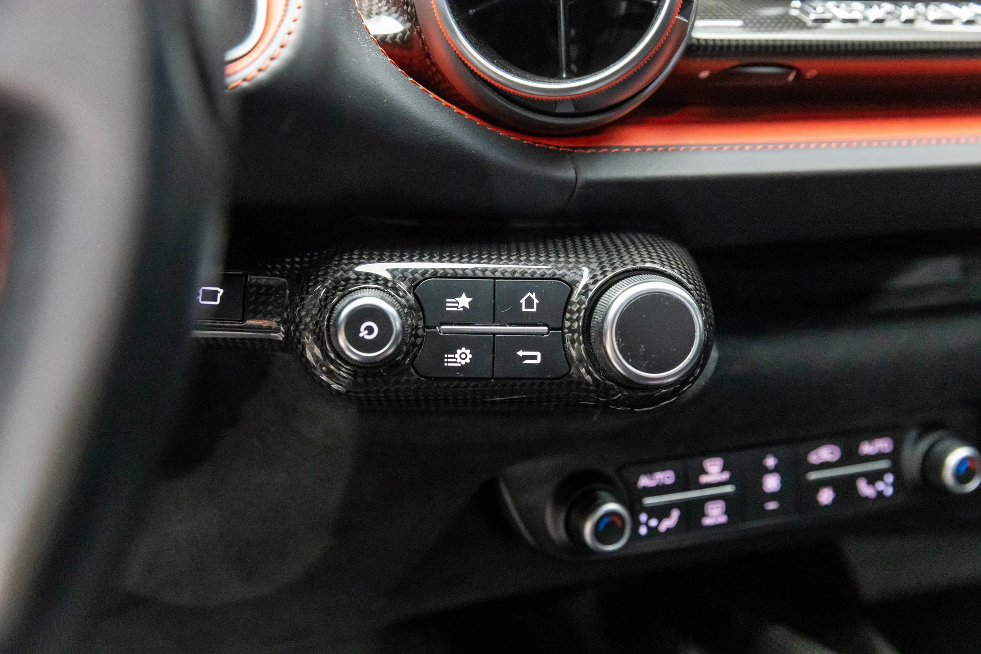 mph027_2512182505_a9084022a32a457fb18ecb63b4fc473c_744a89d21c