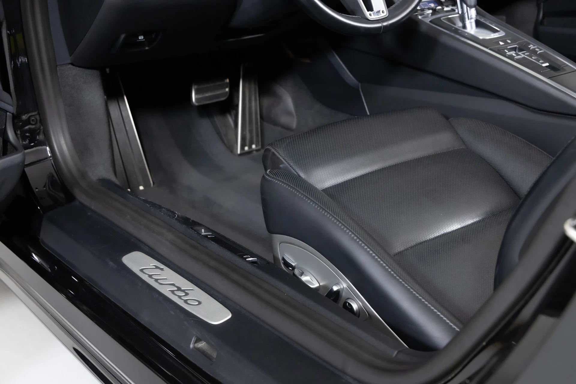 mph027_2518105165_aa8d971a1a0d4c00ad4521008fdd0ec6_6f1068ab71