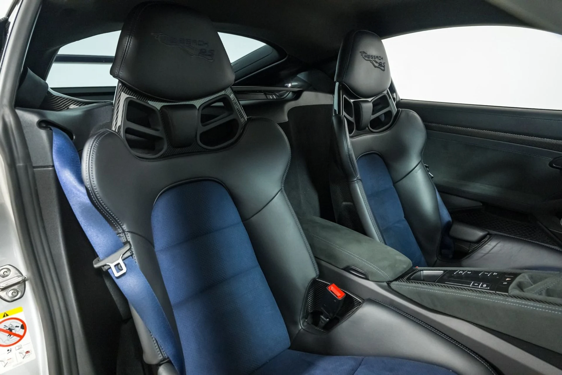 mph027_2520475342_a64407fb60aa452f8708e25f415b8047_a8d155f6e7