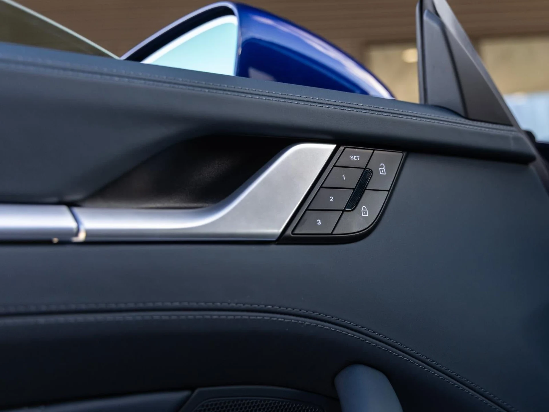 mph027_2524002899_28_455fa4aa9d