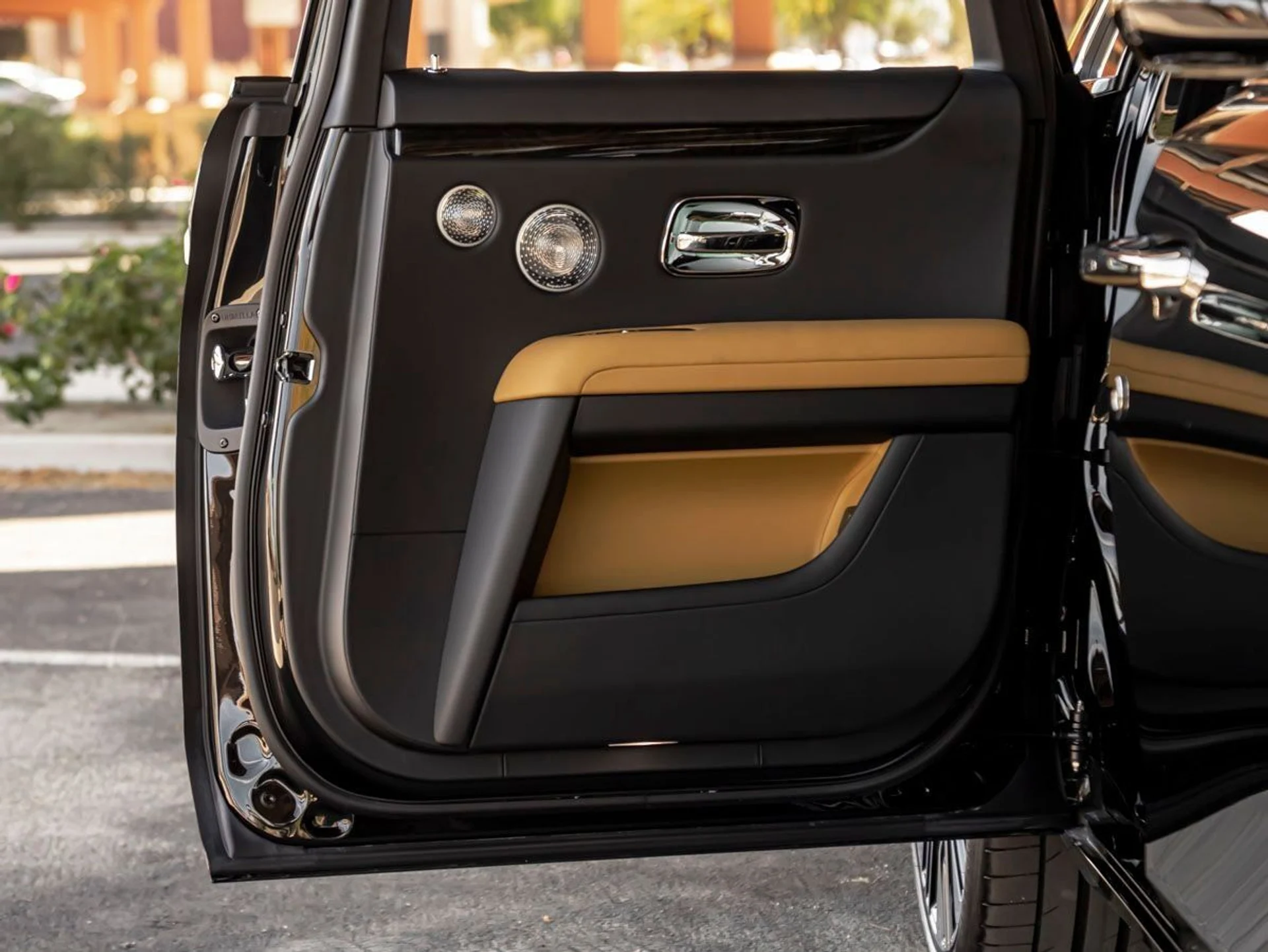 mph027_2526108545_28_51b467a28c