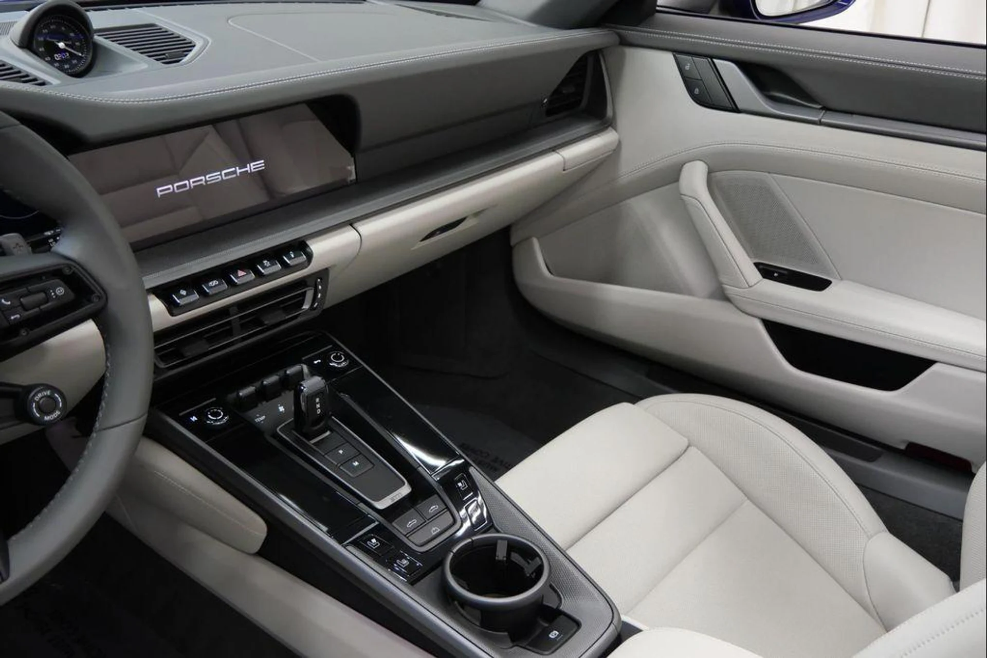 mph027_2526481699_Bt_Zecy_Zqskrek_SNB_Pe_USI_URT_6w_ae7f42a4ce