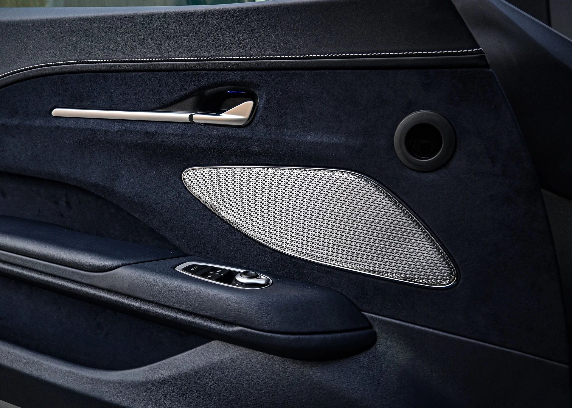 mph027_2529657006_23a4569d_5139_4abc_ba47_f58f33d47b1d_c96ec4d49e