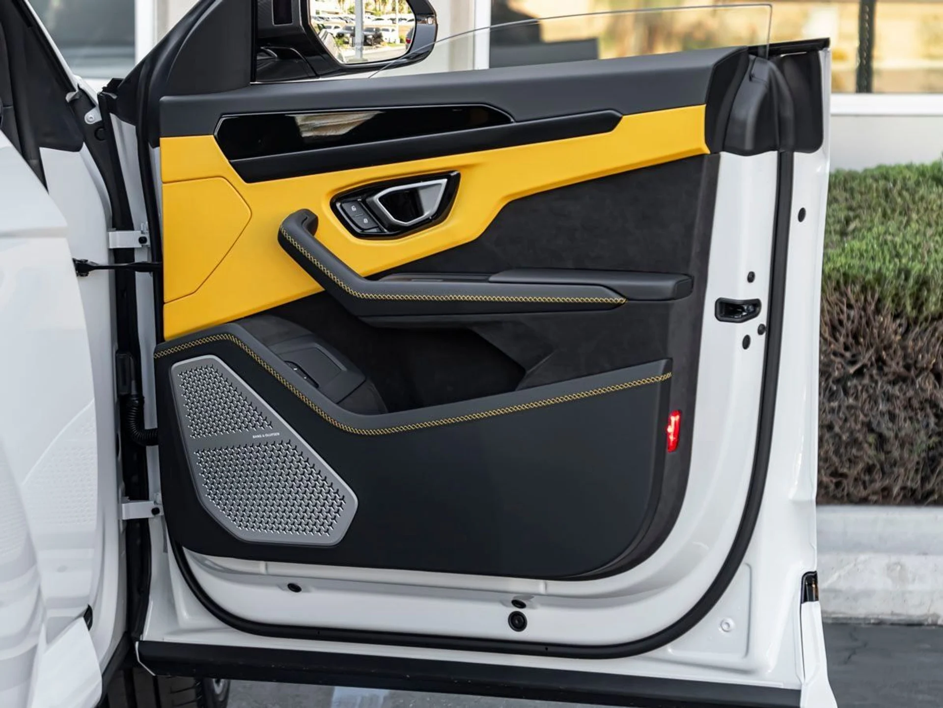 mph027_2532885848_28_6d34033bce