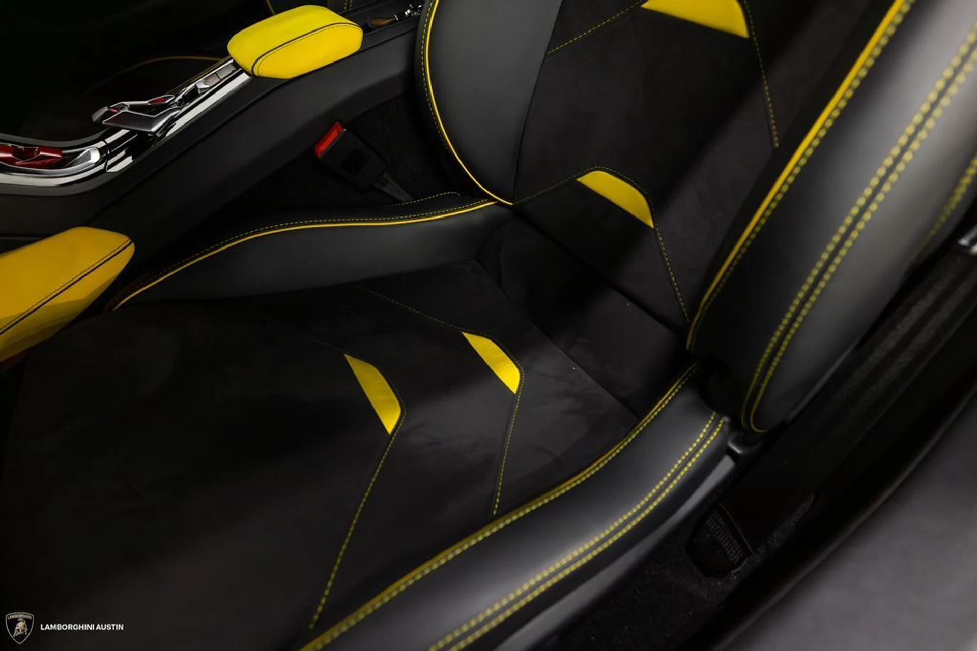 mph027_2533552524_6130f5290eb18685a845b0b8860a2009x_3c9eea2510