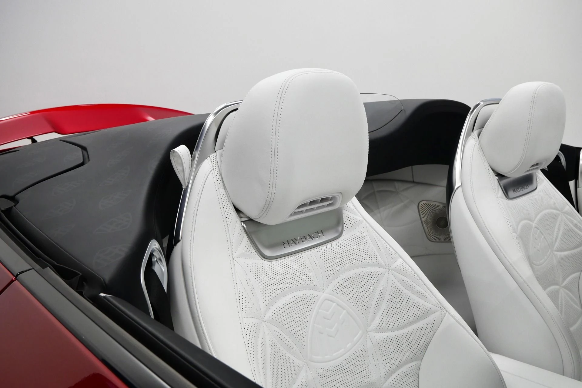 mph027_2537013375_Used_2026_Mercedes_Benz_Maybach_SL_680_Monogram_Series_As_New_Condition_1767976694_bf0a1bd722