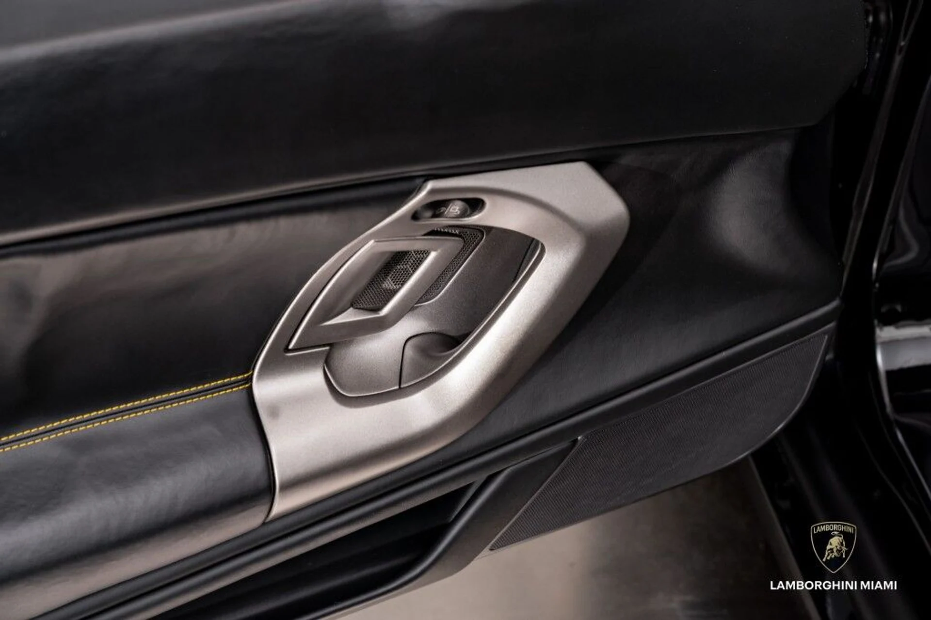 mph027_2537033869_06a331b16784950f4116e0403f59e7c4_a5b023a219