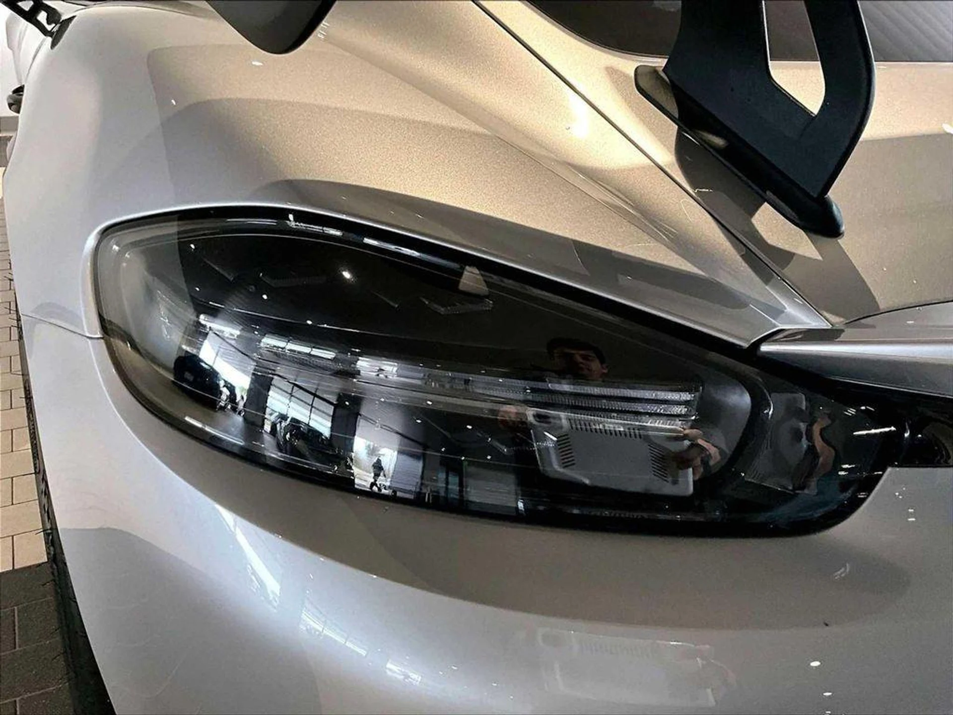 mph027_2542648579_es_IK_Fo2_Ywz_W_Hkl_B_Newz9g_SJW_1k4_fc0481a8ea