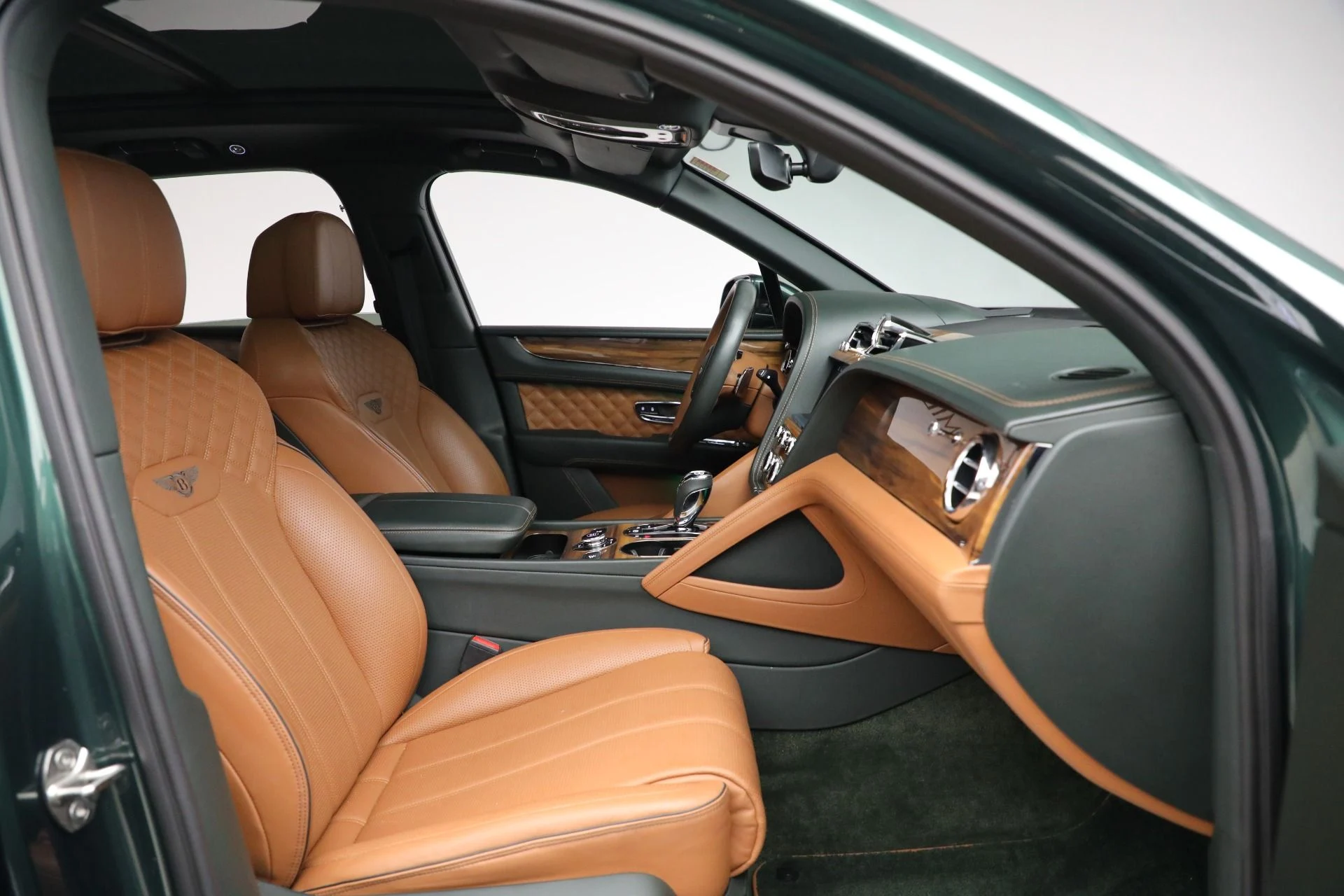 mph027_2542785255_Used_2021_Bentley_Bentayga_V8_10b404ccc3