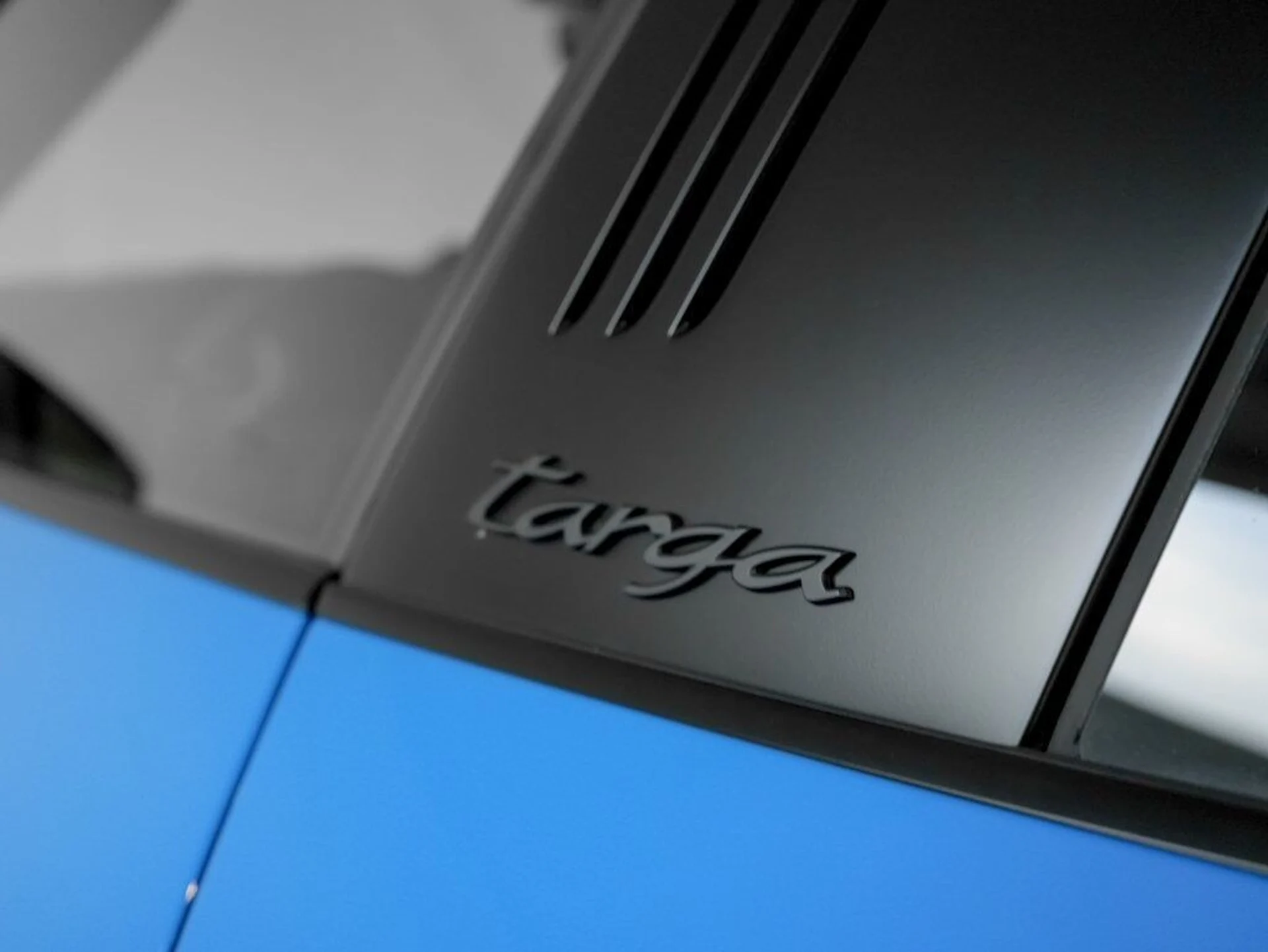 mph027_2543360774_bc275f336f00f0171220f840cdacf170_2c7545852e