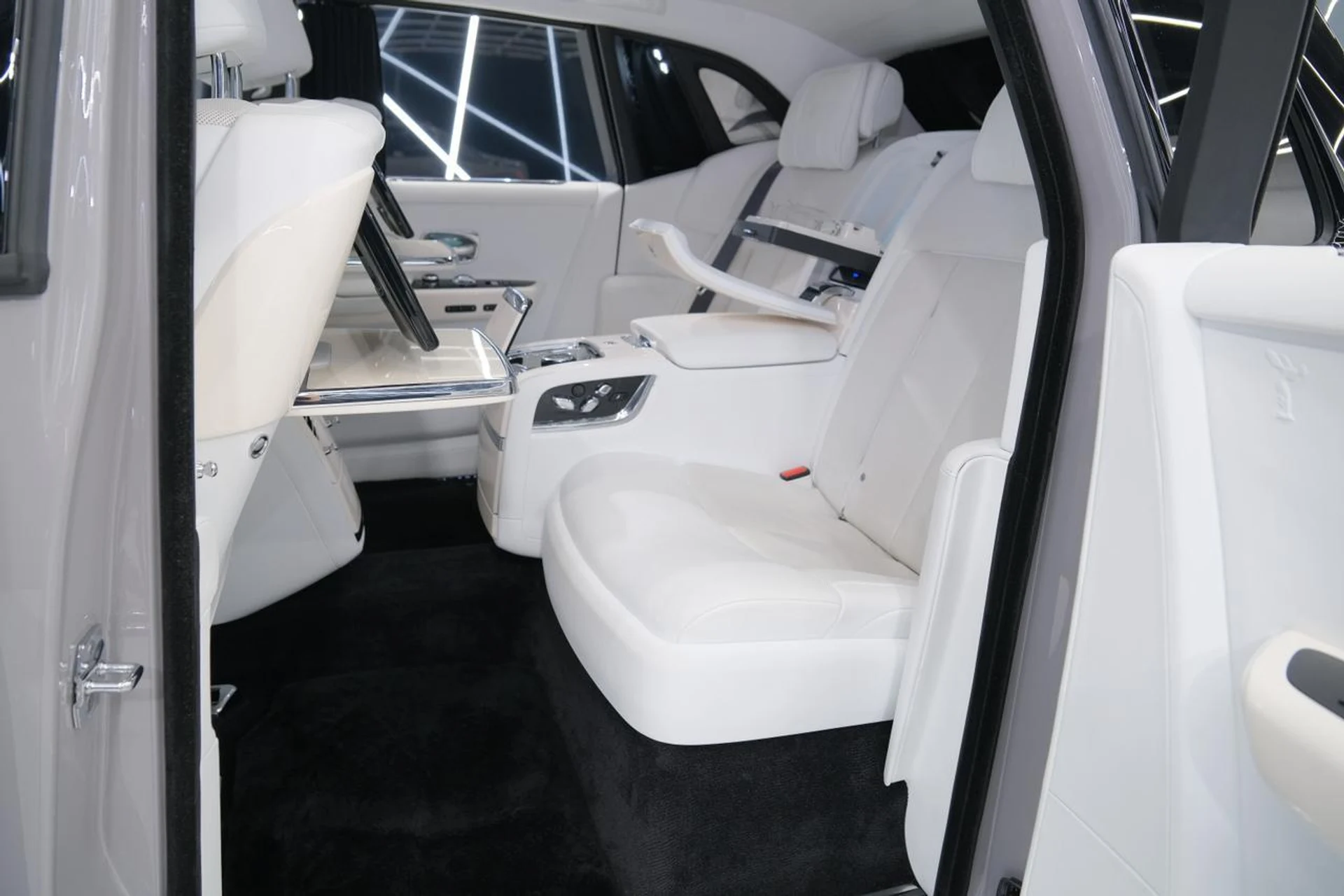 mph027_2545858017_c5831f3147f7256f3c620e475d98dc9d_51ec41a45f