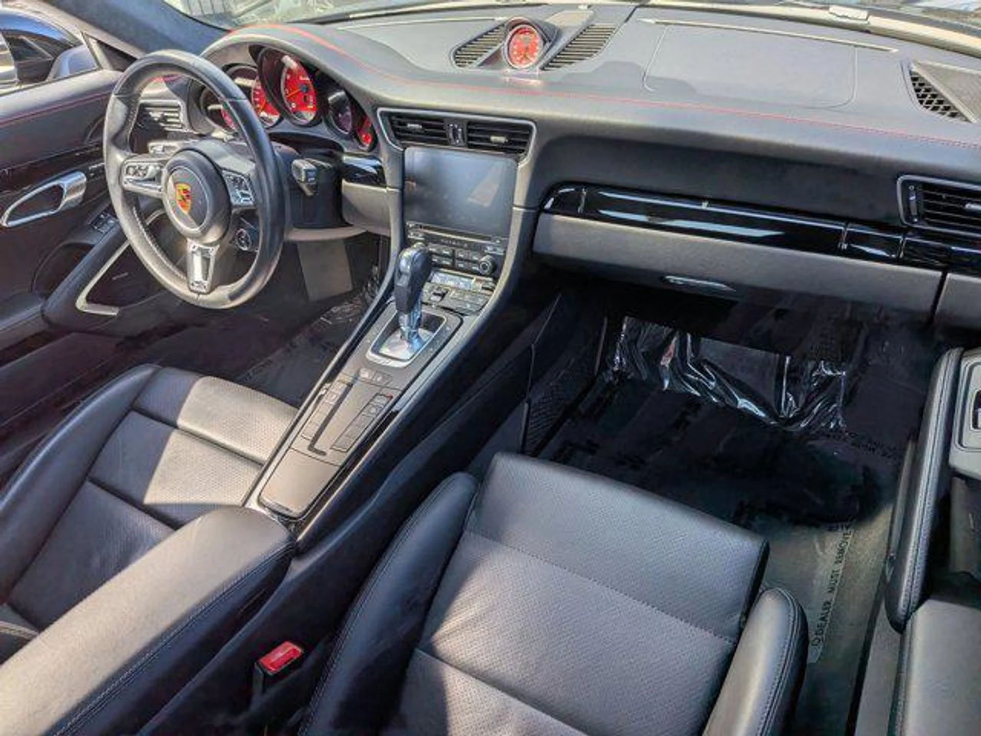 mph027_2548364449_w_UBREU_Nw_ZMKGR_Lkvt_Or0bq_Cb_SUE_8f5cd9353e