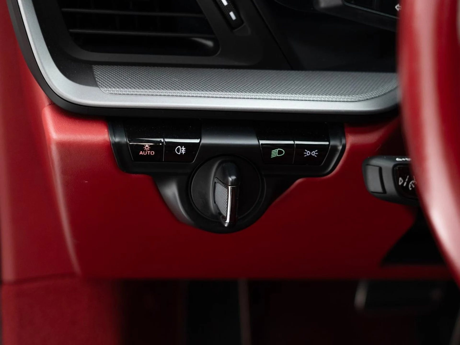 mph027_2549514562_05dd843b2ee0fda352e64cc230685958_035f2a96b1