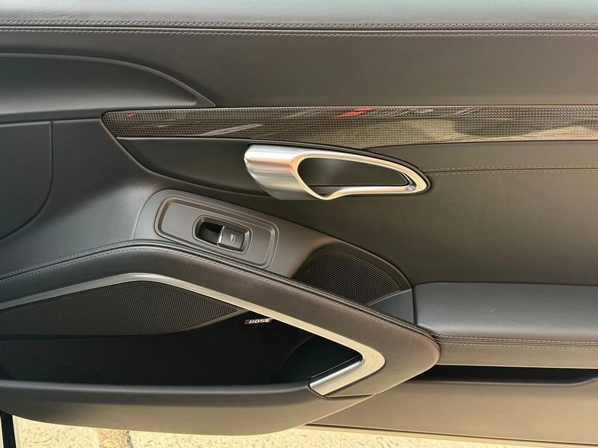 mph027_255326433_98a2e6036392293b180a32b2bfed46ebx_ea3b534049