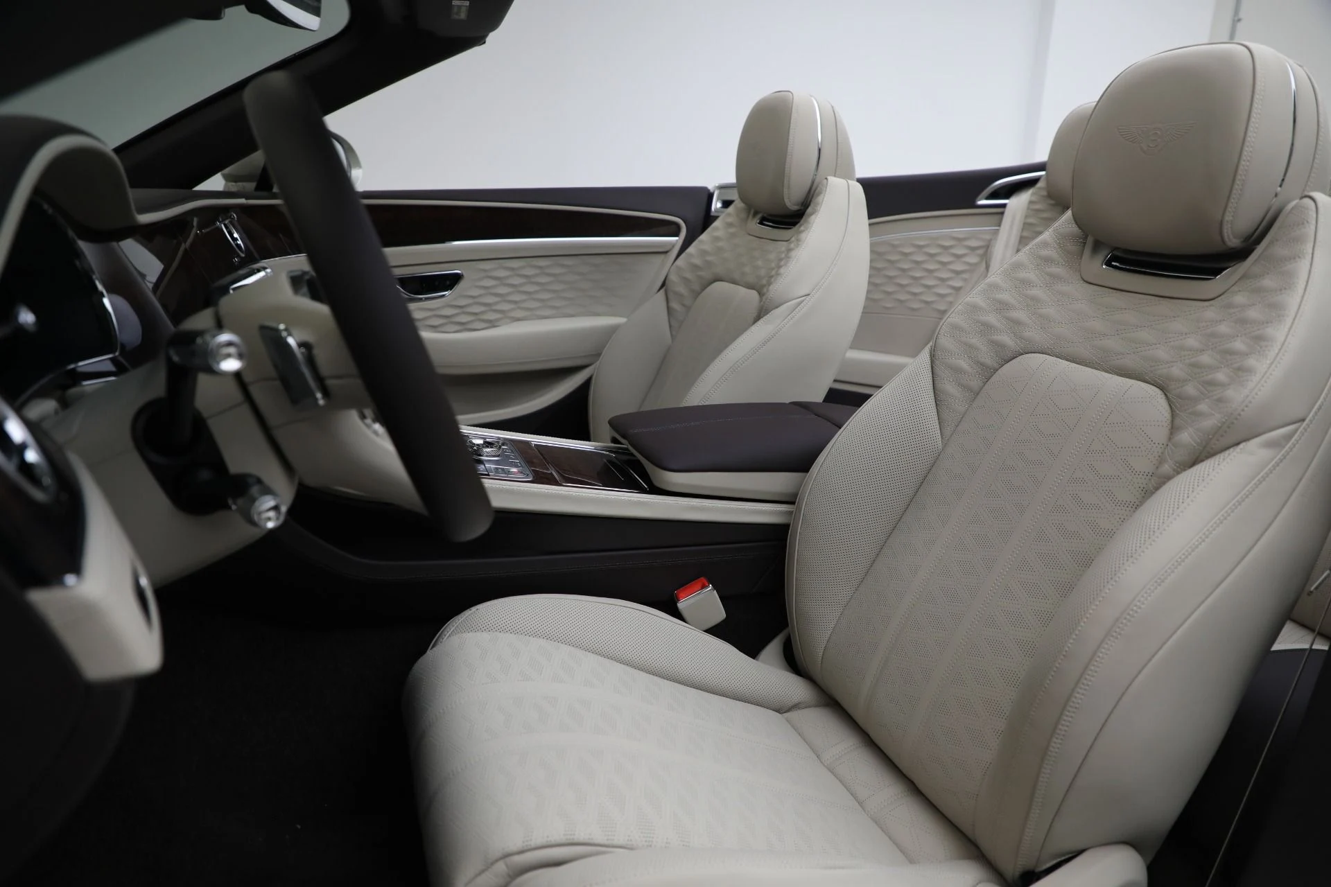 mph027_2565475594_New_2025_Bentley_Continental_GTC_Speed_4ca0c9de83