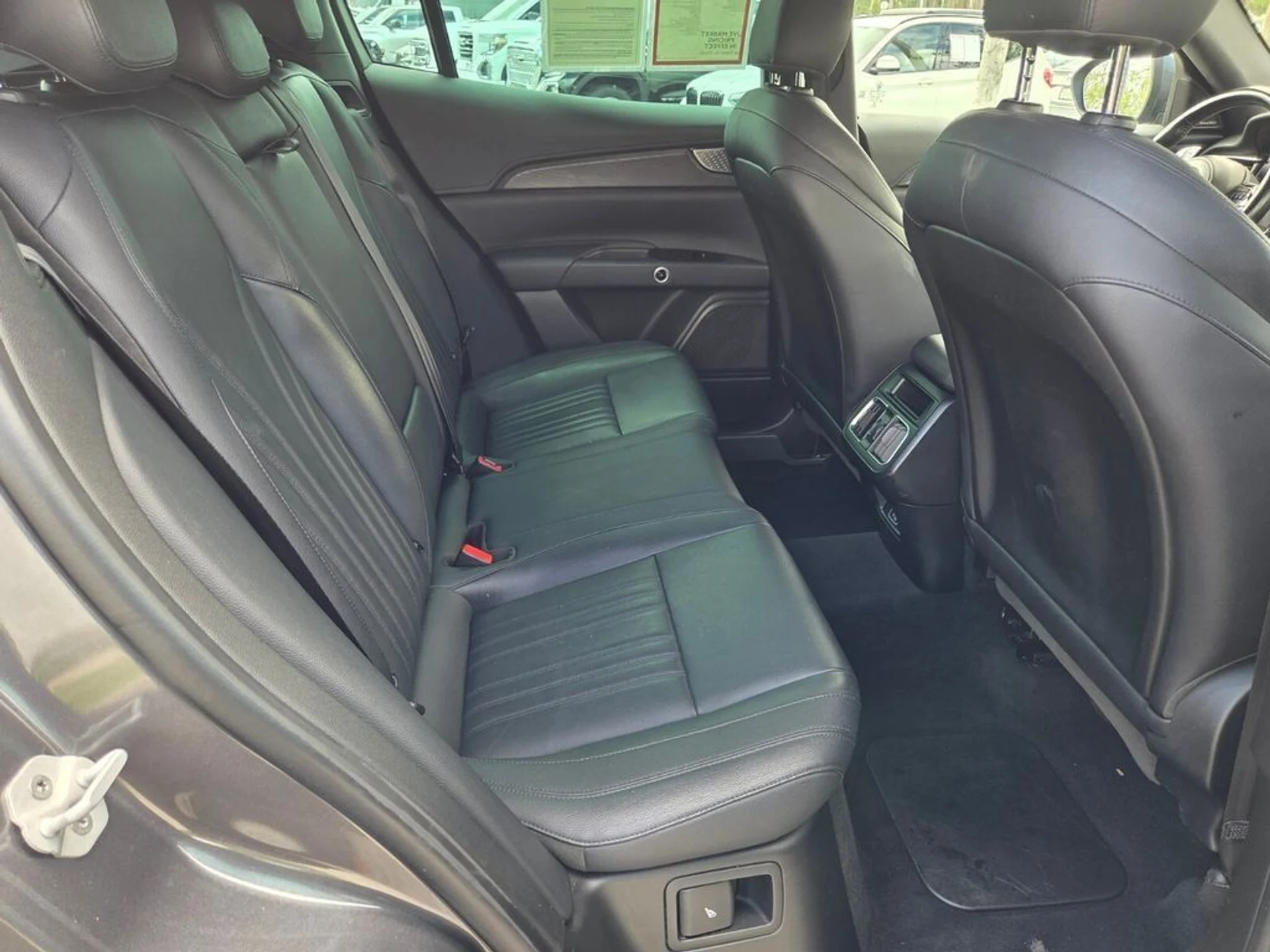 mph027_2567784903_6dec5f40851b3f128b0bd022d18cff28_1afe12d8ba