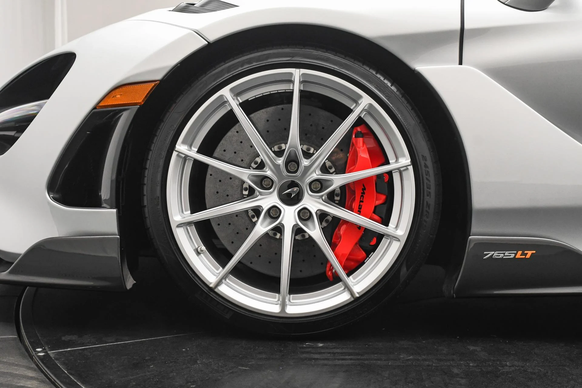 mph027_2574412729_Used_2022_Mc_Laren_765_LT_1755763764_1211af1a06