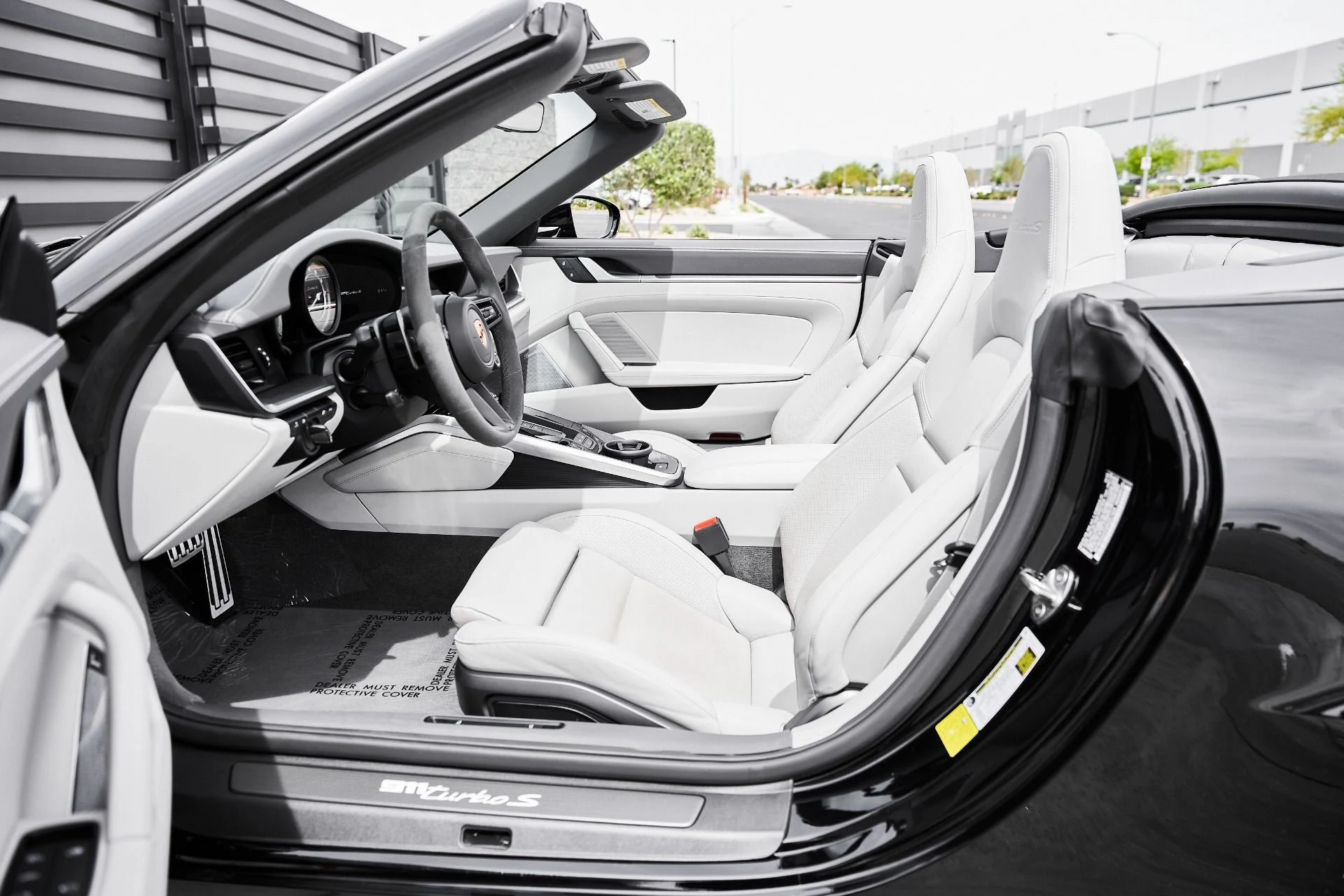 mph027_2584387599_Used_2024_Porsche_911_Turbo_S_1774923298_2df8b612d1