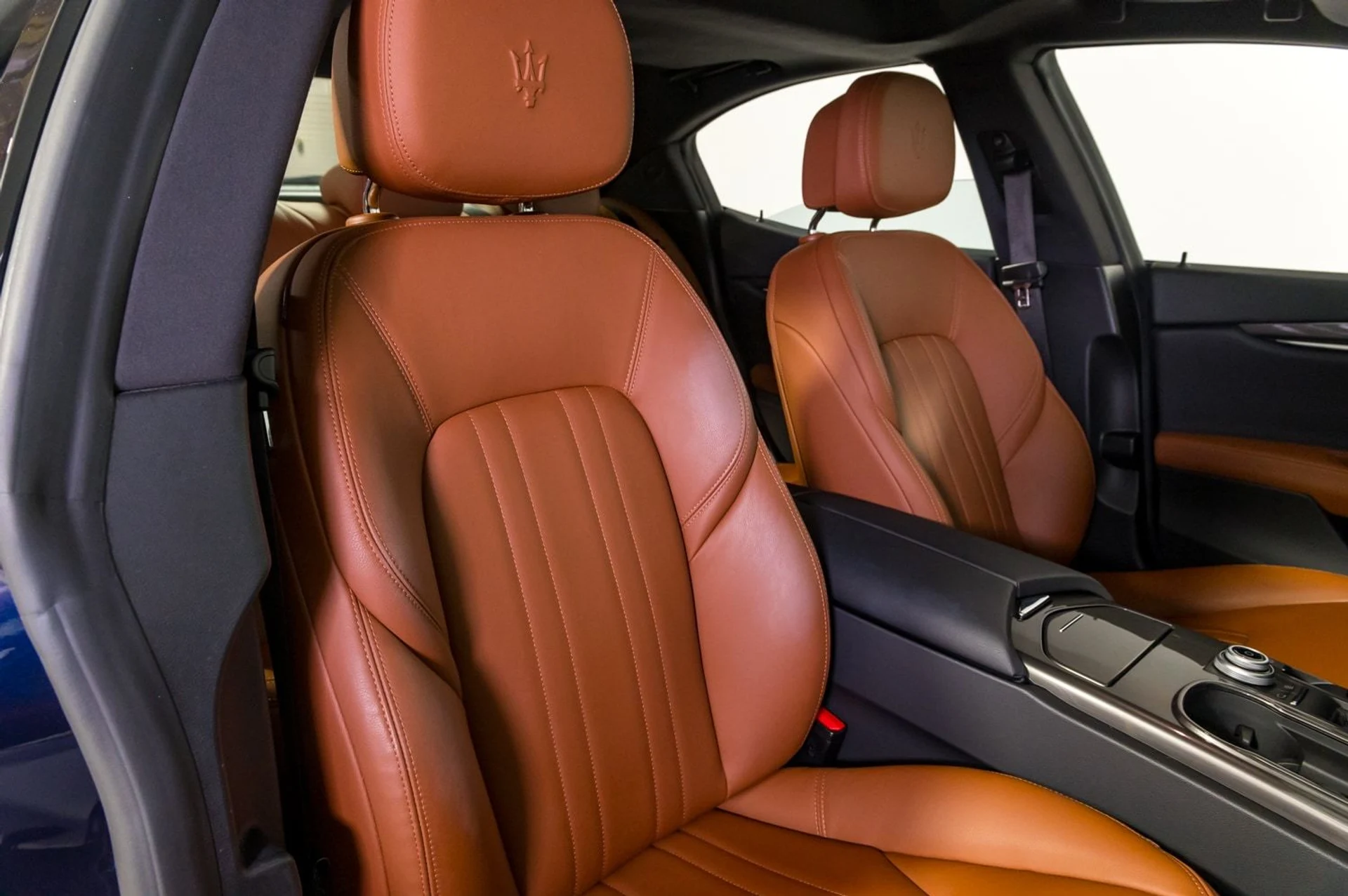 mph027_2591881582_e646ab389a93436ca00b6be0e79c9295_58c8ae1a75