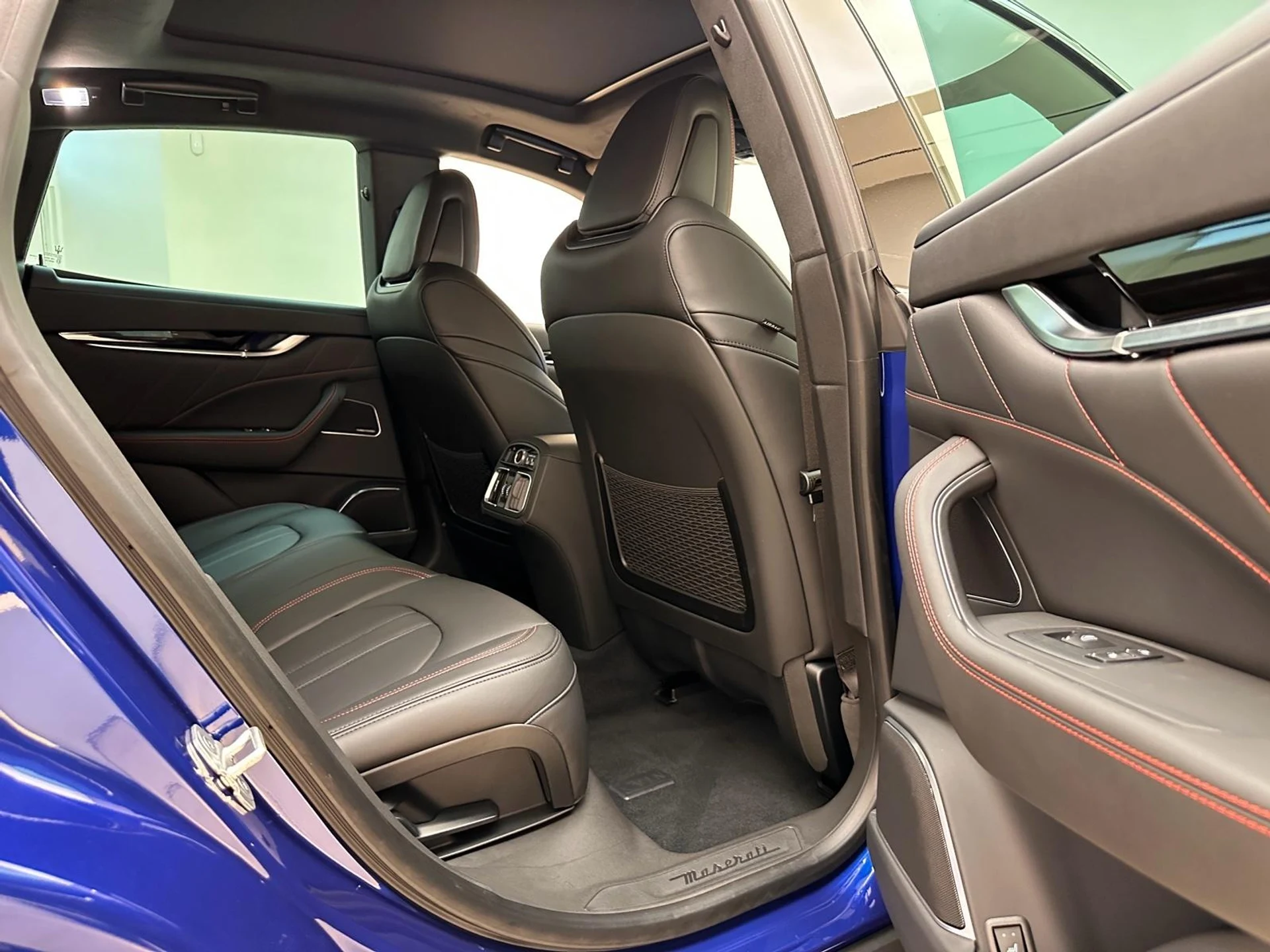 mph027_259199208_New_2024_Maserati_Levante_GT_1753160762_65a52a2553