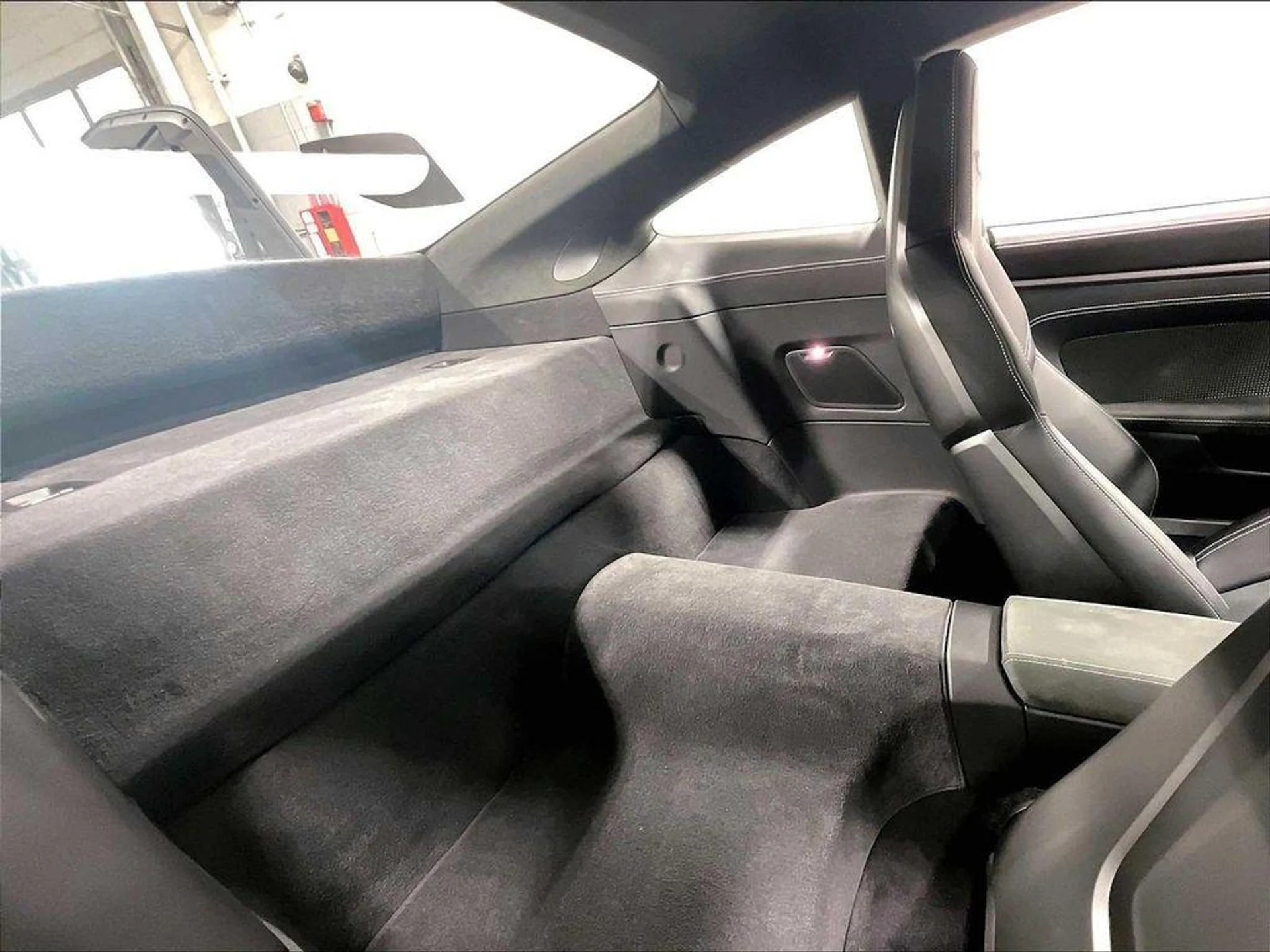 mph027_2596000763_Zq_QX_1_O_w_Vg_Mk_S7rlx_Rb_Cl_J_Xzpk_A_3e734c131d