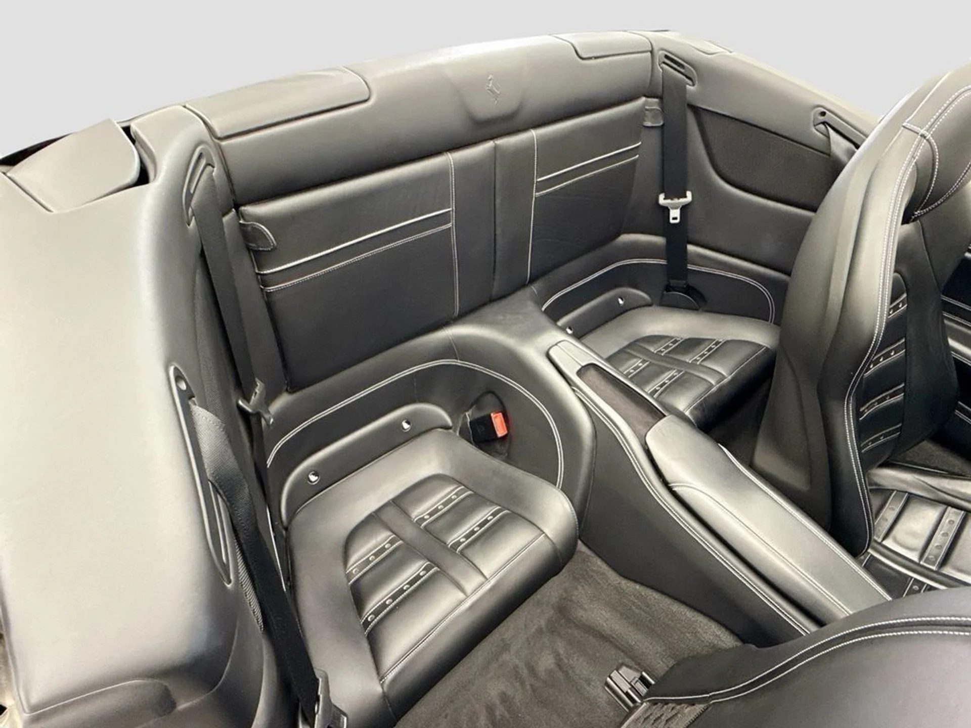 mph027_2596225125_used_2015_ferrari_california_t2drconvertible_8119_23024699_28_1024_e7c7783439