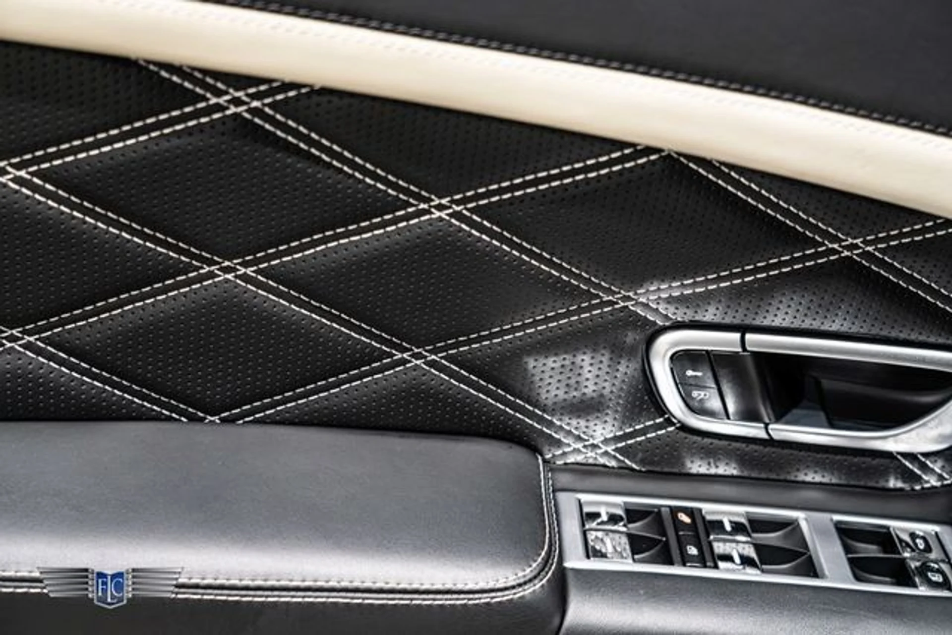 mph027_2598470285_used_2015_bentley_continental_gt_speed_9689_23094541_32_640_3b343c5e71