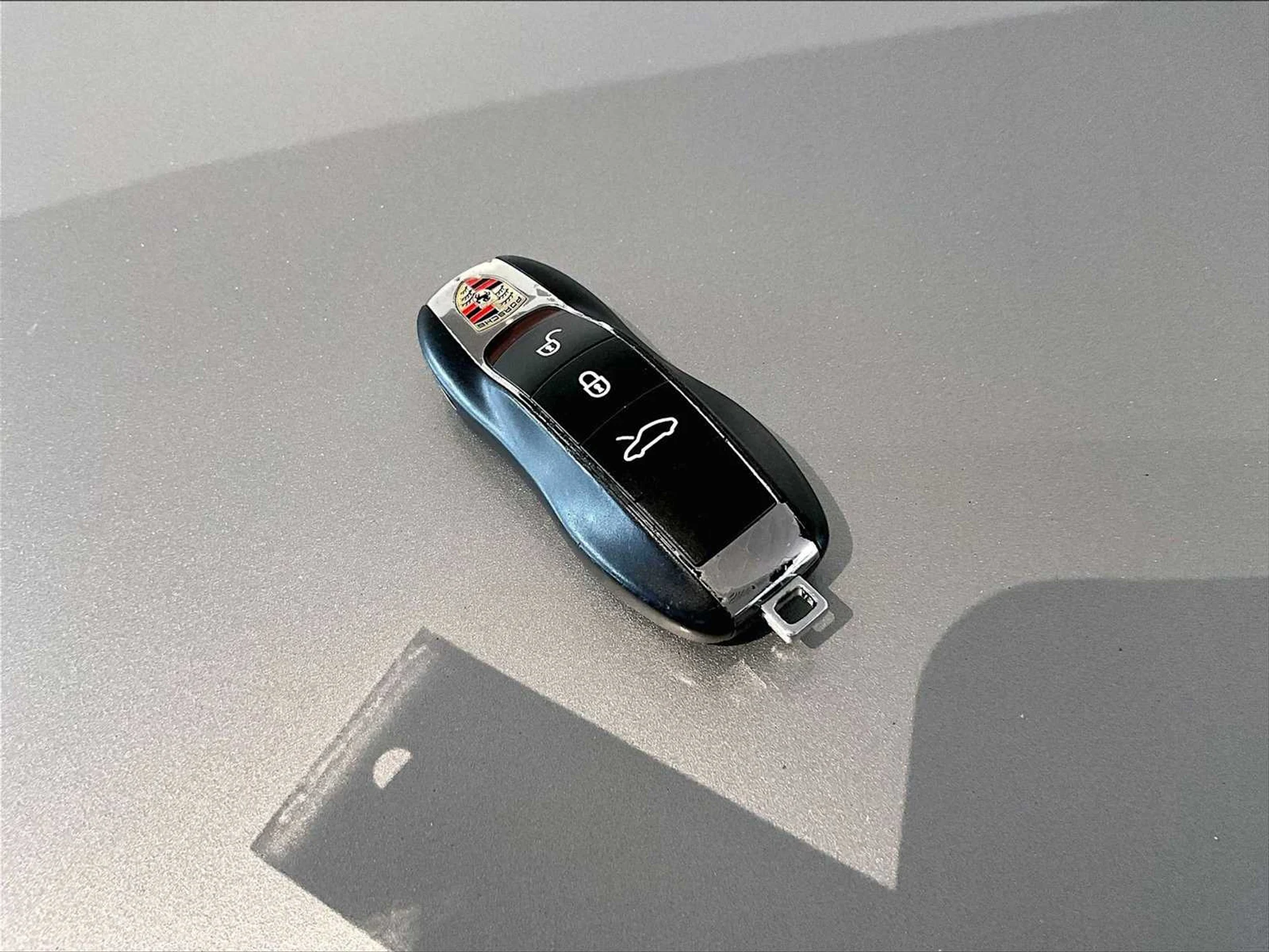 mph027_2602726729_2def4d04d6fe7bf0476b4185614a5a6bx_ee7481ff97