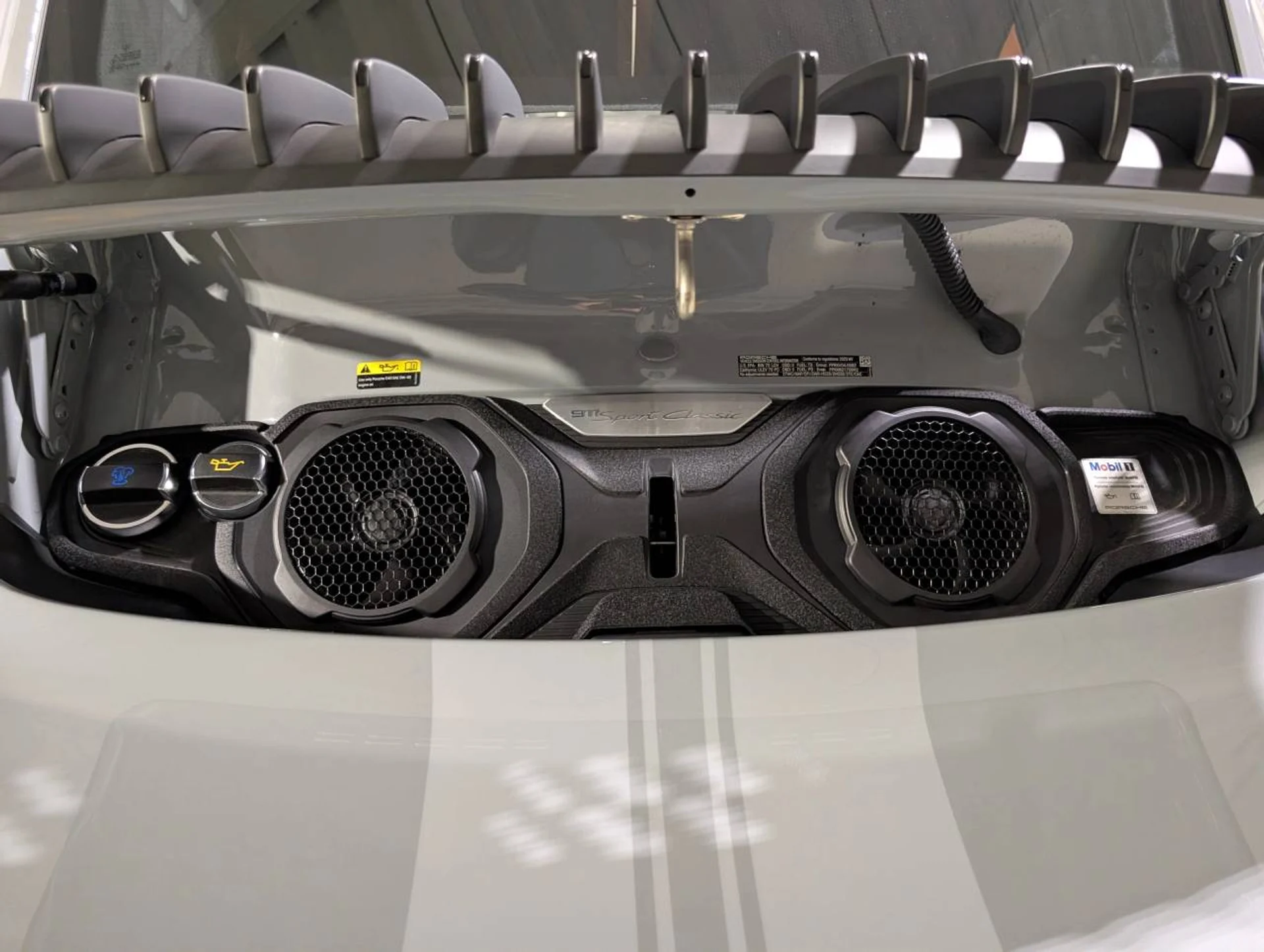 mph027_2603514706_51d2ed977e8a657ea2475d7ec254f696x_c4a1612816