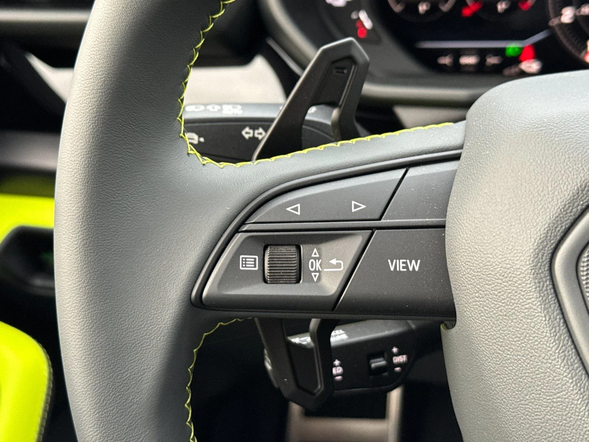 mph027_2607224575_New_2025_Lamborghini_Urus_SE_1770805154_042be3e0df