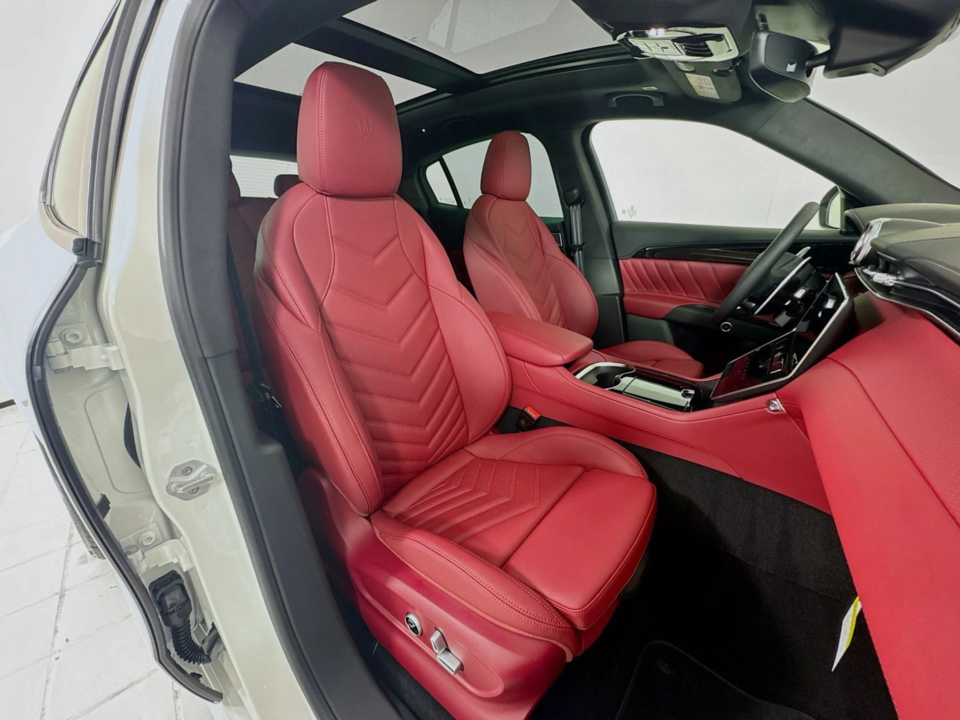 mph027_2607751558_74f1ffdbe0ee41015185e95955c25686x_16abaf5671