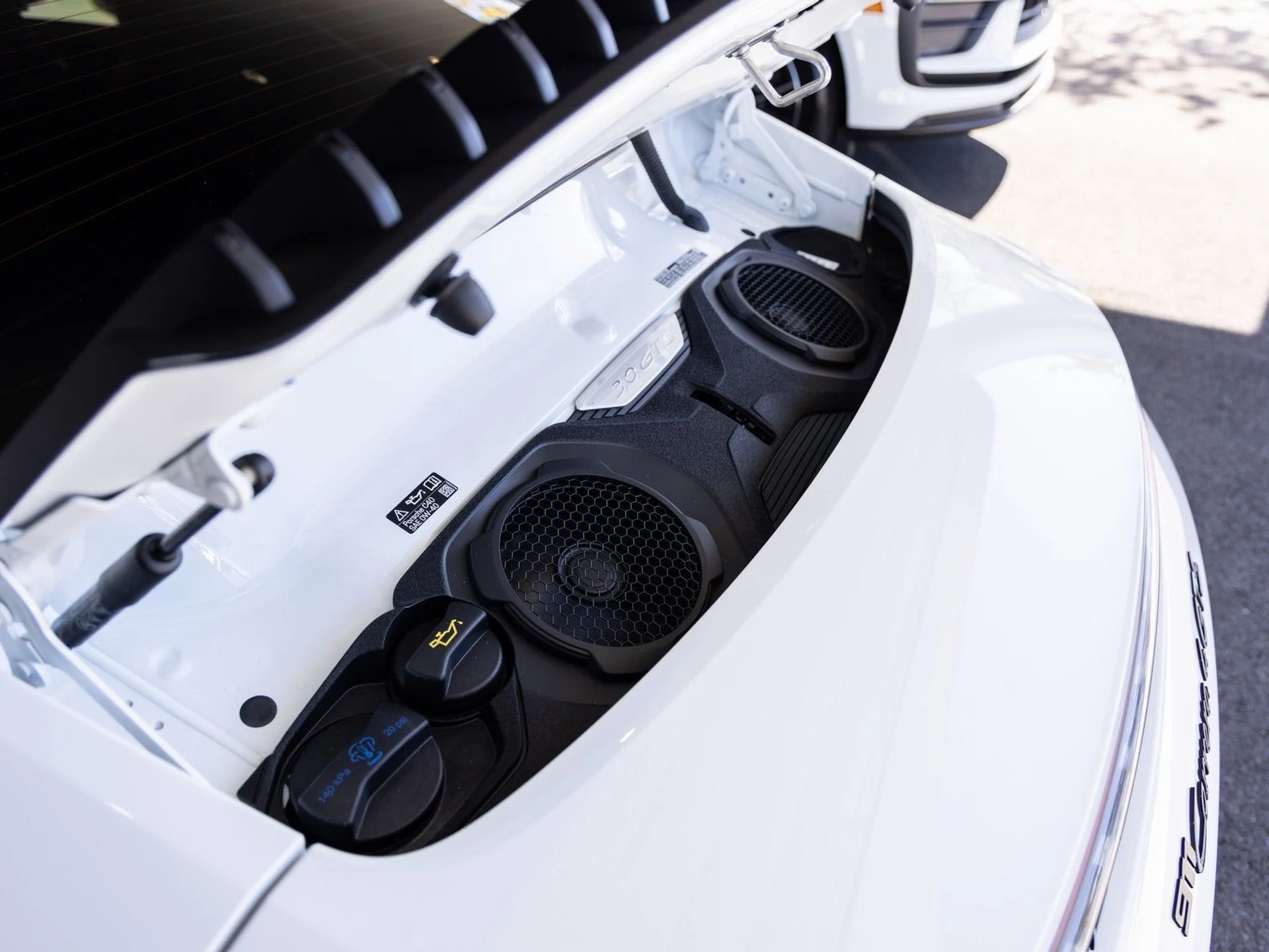 mph027_2609447004_28_26094cf08c