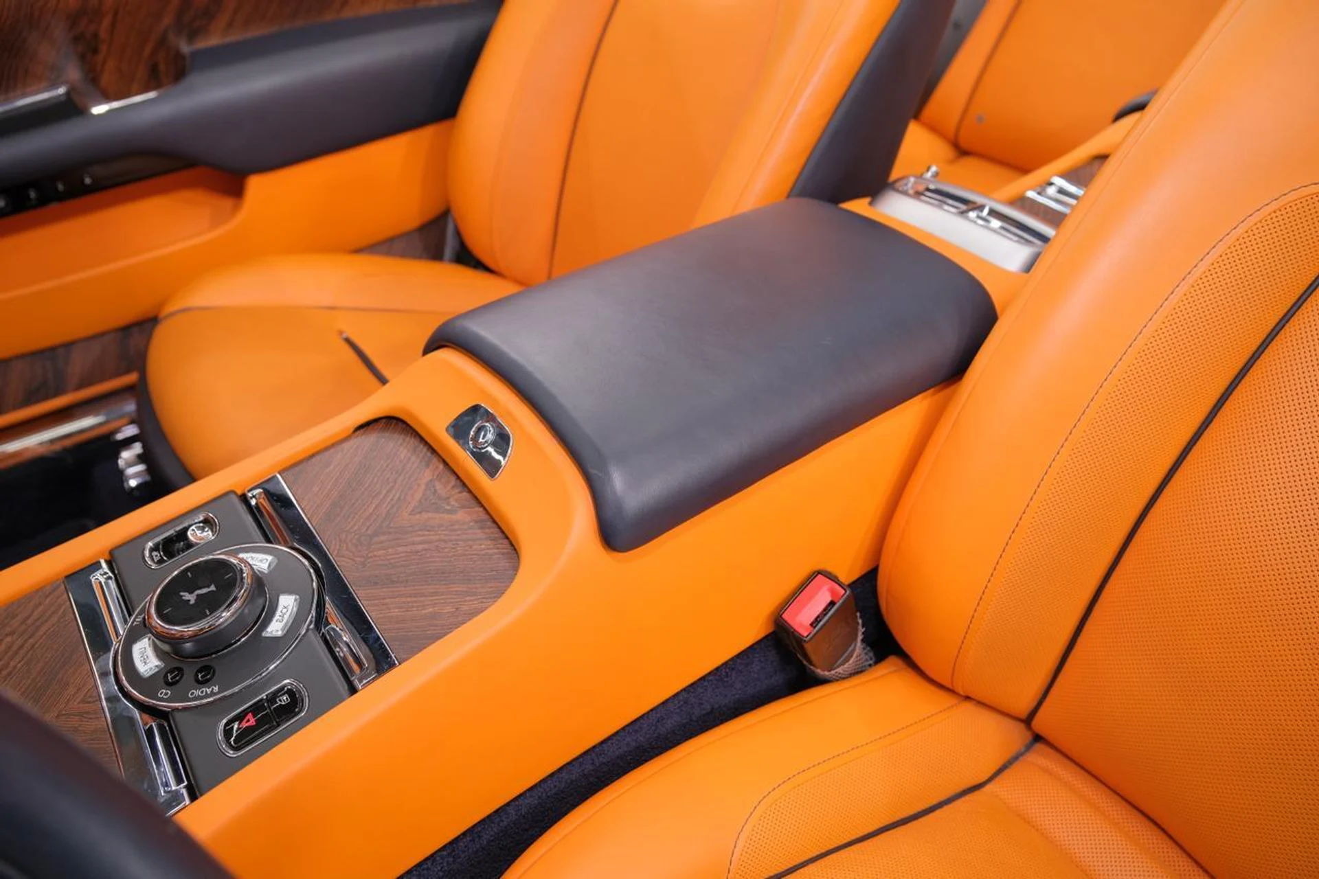 mph027_261025814_5ff5c2d211e48aa54269bbf916914ee6_0a0539d3d8