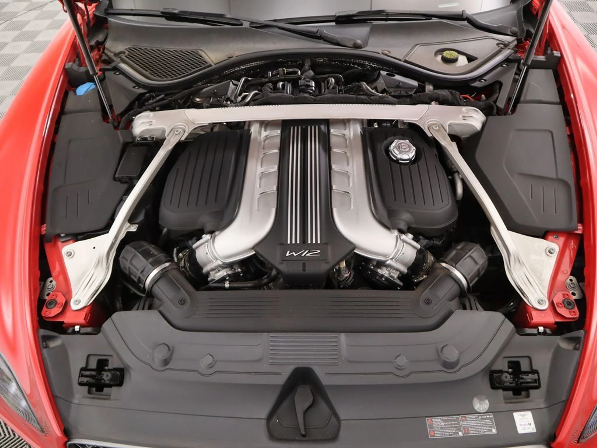 mph027_2619886709_used_2024_bentley_continental_gtmullinerw12coupe_8119_22988446_28_1024_1390d71091