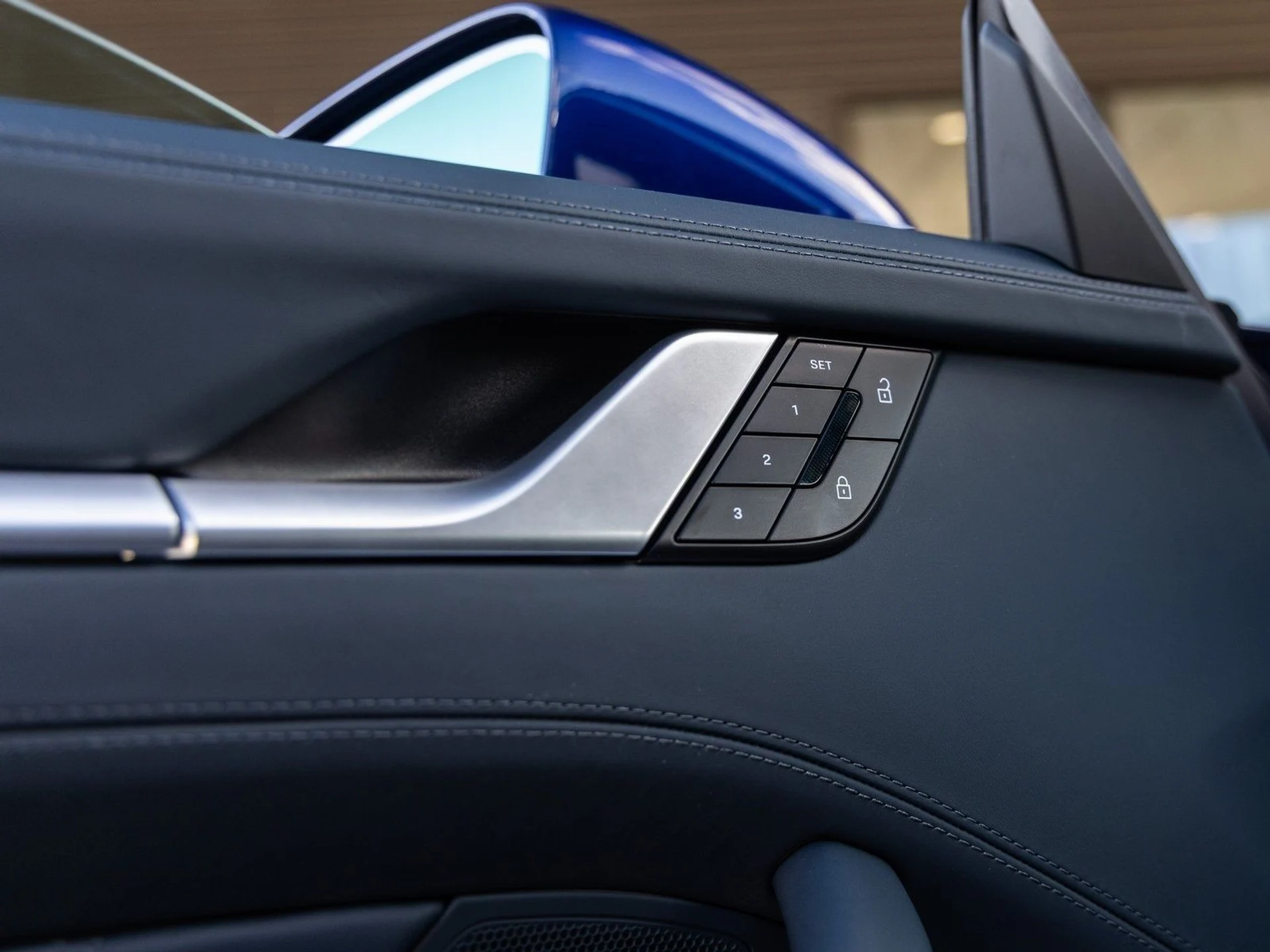 mph027_2627109487_28_3aa0ee99c4