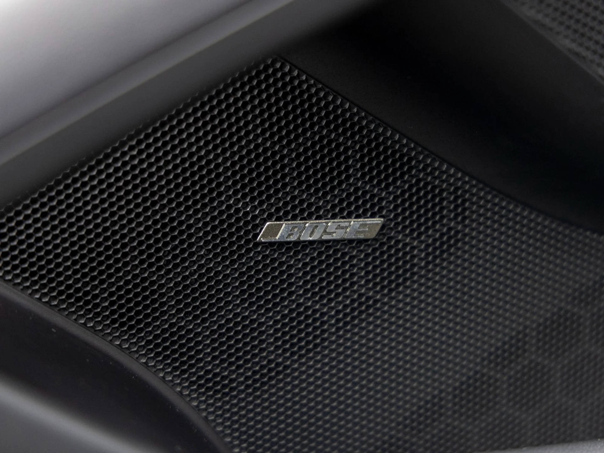 mph027_2629168017_28_7aea055b7a