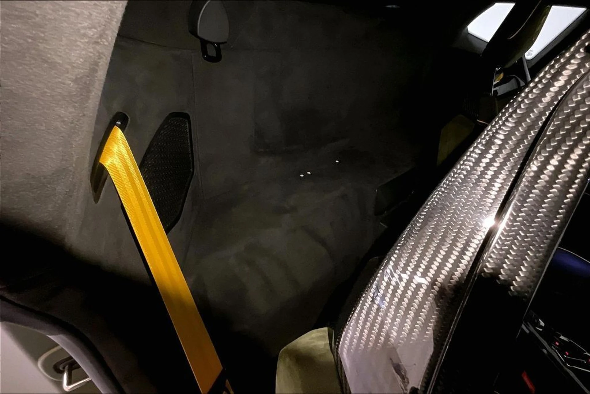 mph027_2630089725_6797ed887f1b0bf9dc11af98c69efb58x_4953730f3e