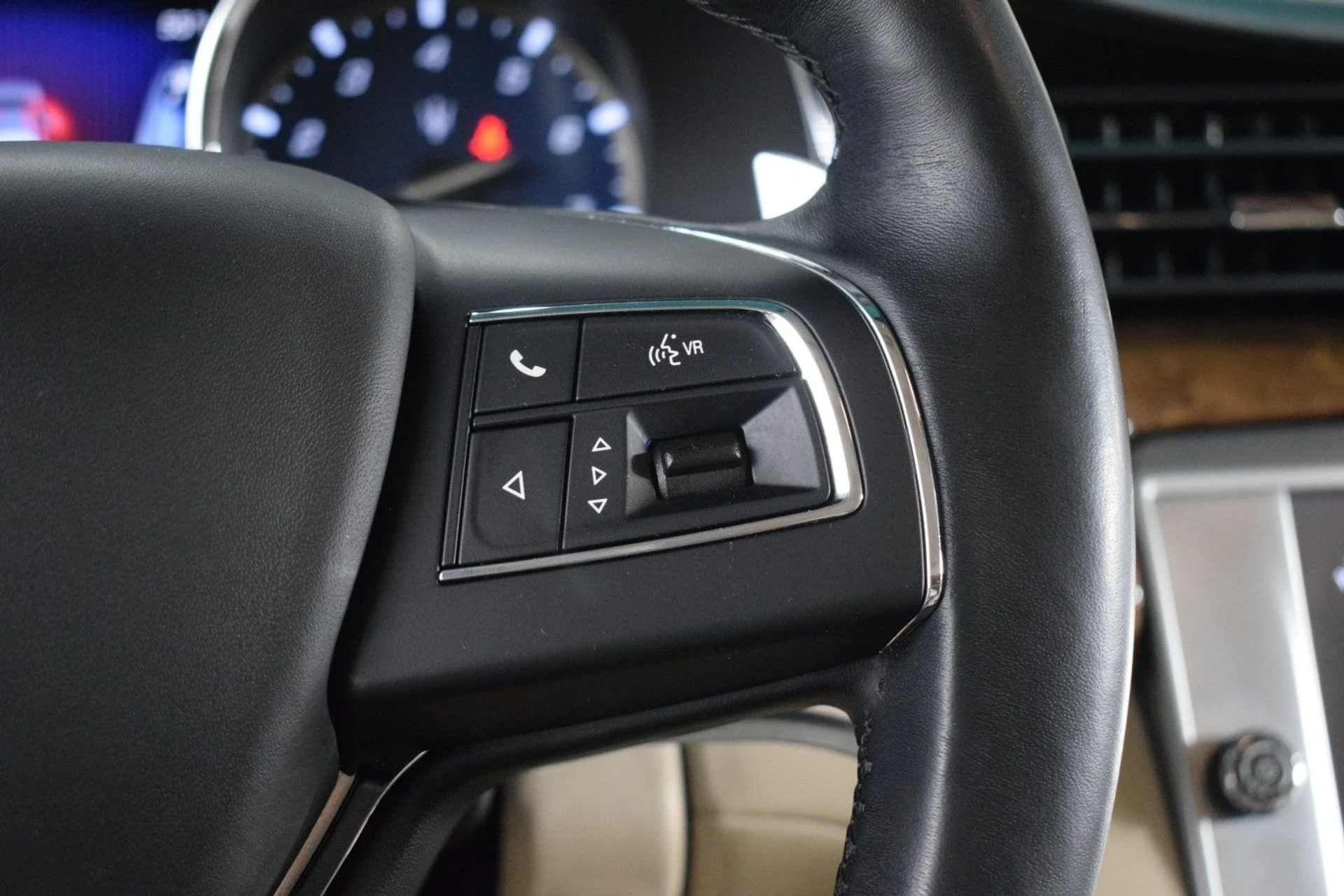 mph027_2650816815_0aa56cb8b1e0e4bdcd9a8b6ca91d7597x_6e5717157f