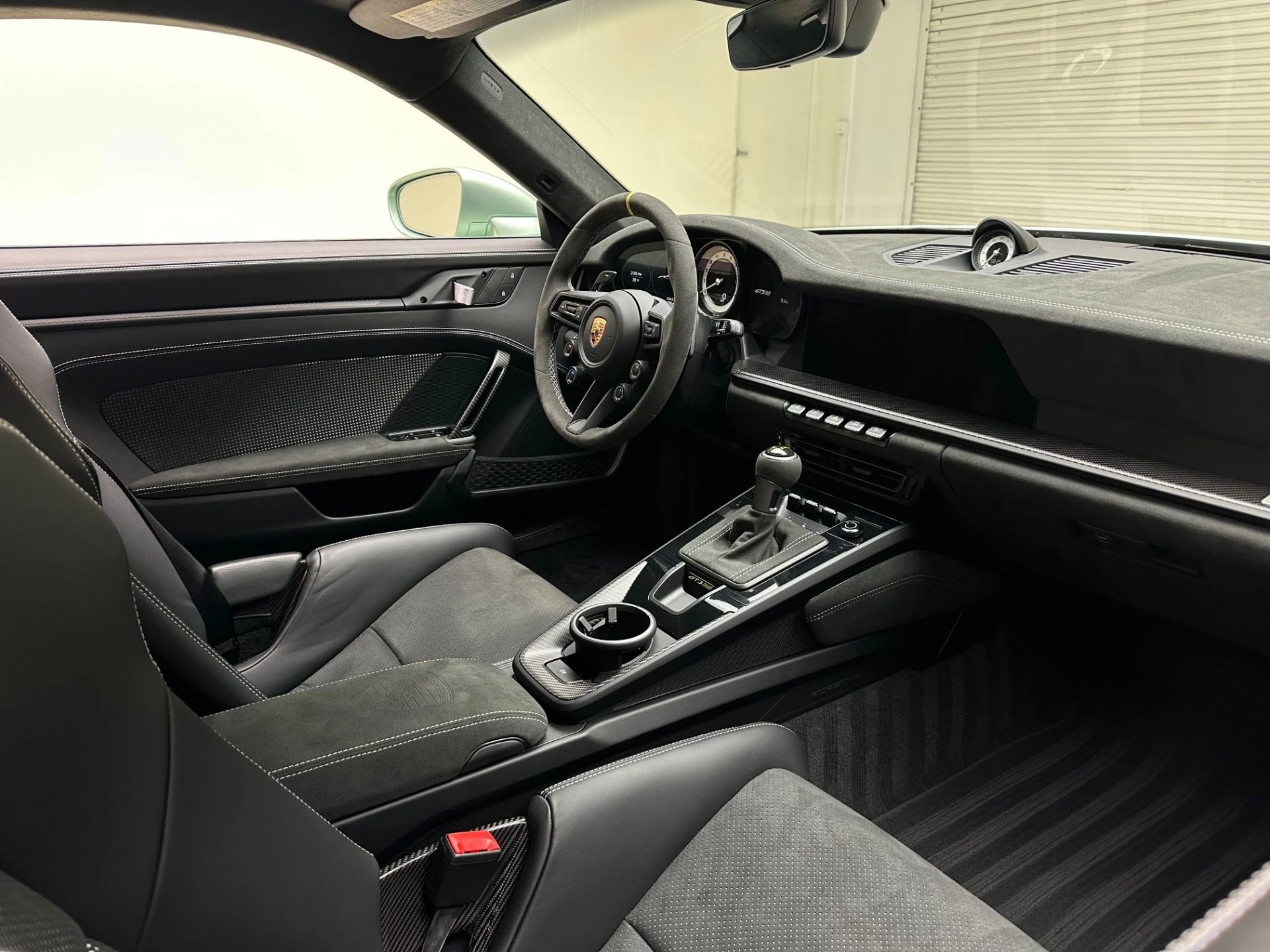 mph027_2651455561_Used_2024_Porsche_911_GT_3_RS_1777498462_6624942c4e