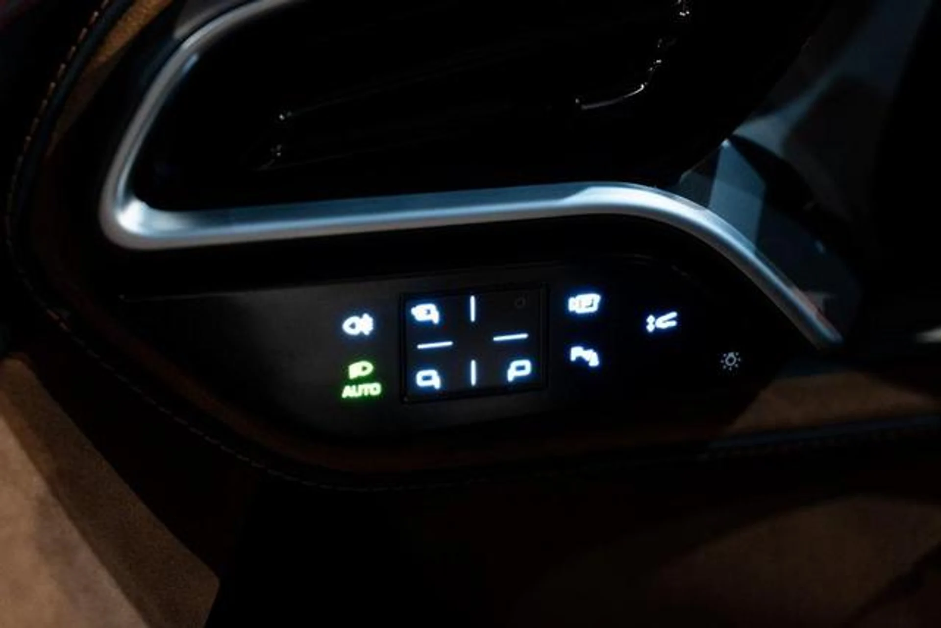 mph027_2663229286_b_D9_SV_96b_Fu_D_Jj7vcl_Q_Xyx2_N_Scog_10de8c75d7