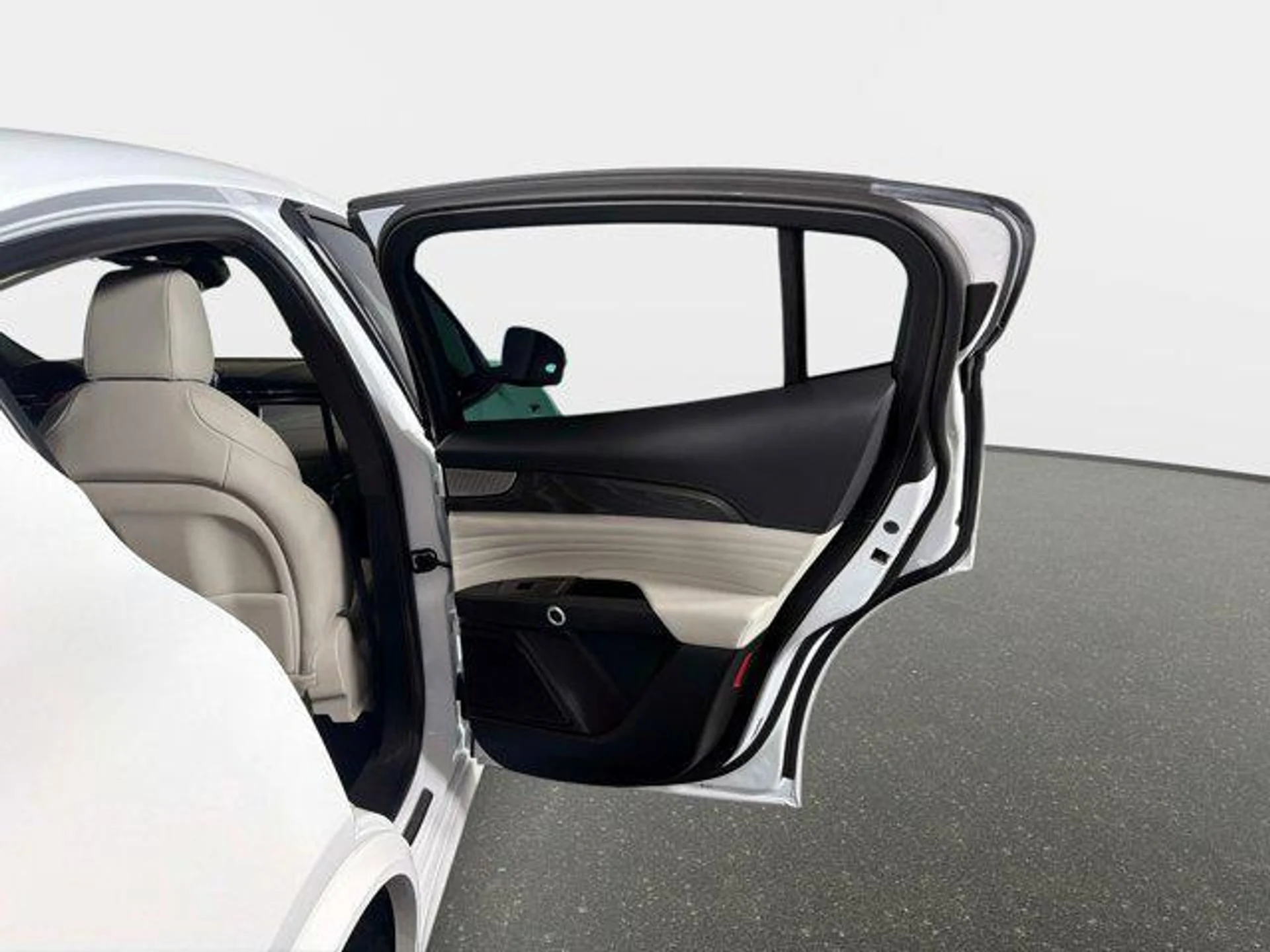 mph027_2666582465_rzm_SH_Eor_Dr_J1ikb_k7v_HH_9_Kwh0_Q_8cad492d1a