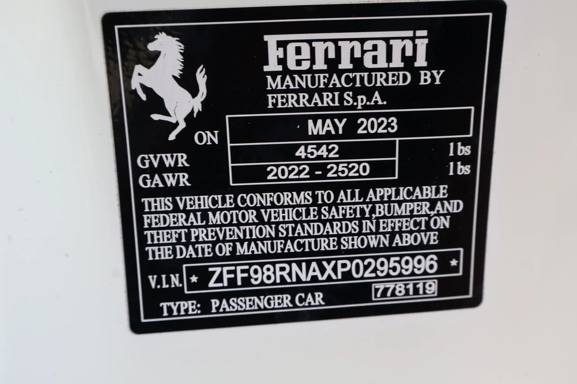 mph027_266682302_28_6e228b8b92